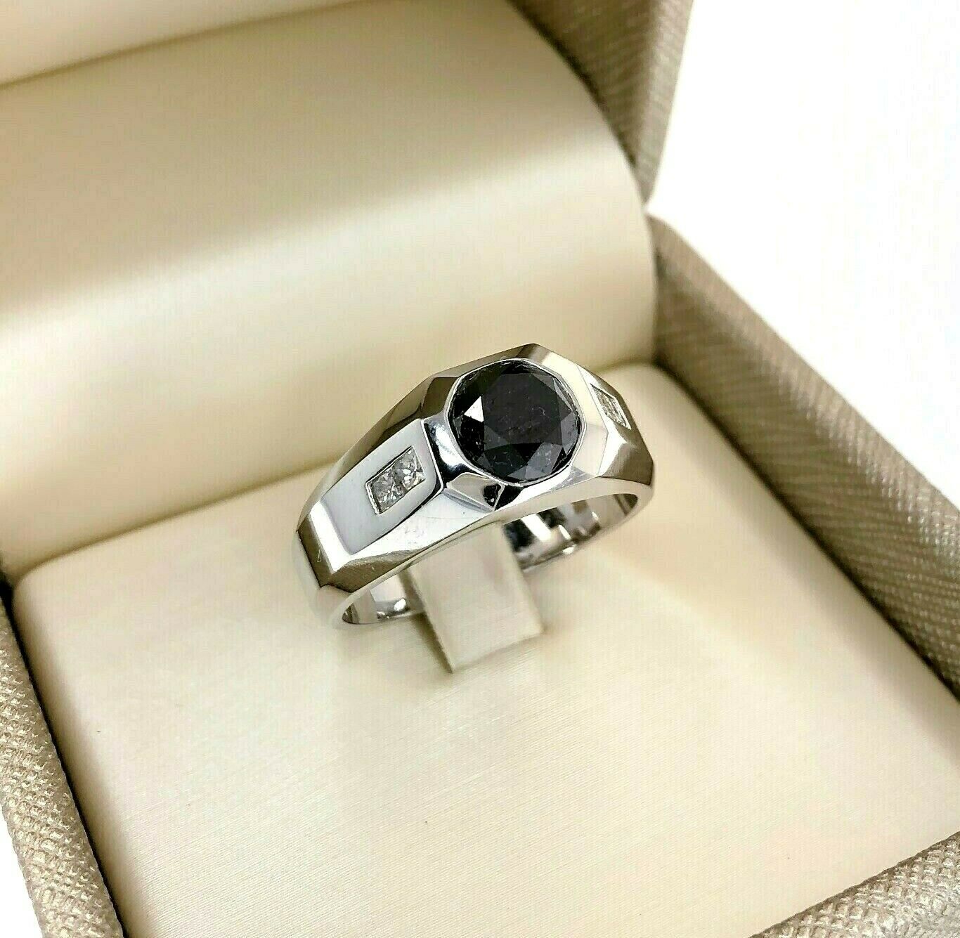 2.60 Carats Mens White and Black Diamond Ring 14KW Gold 2.30 ct