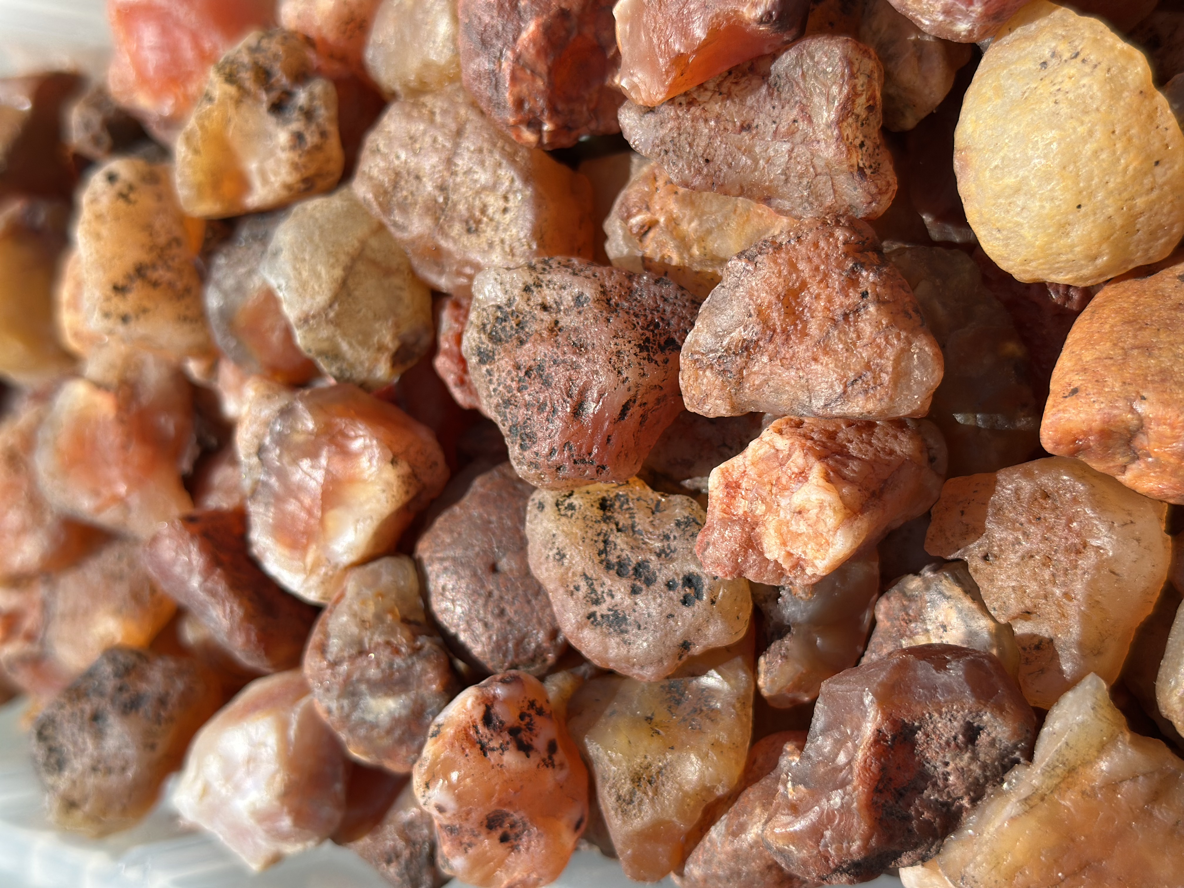 Karneol-Rohstein - Klasse B, natürlicher Karneol aus Madagaskar - Bild 20 von 27