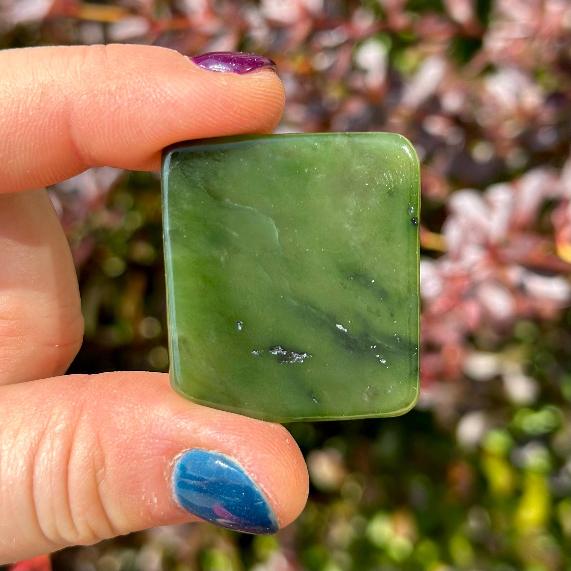 Nephrite Jade Crystal Slice, Natural Nephrite Jade from Siberia
