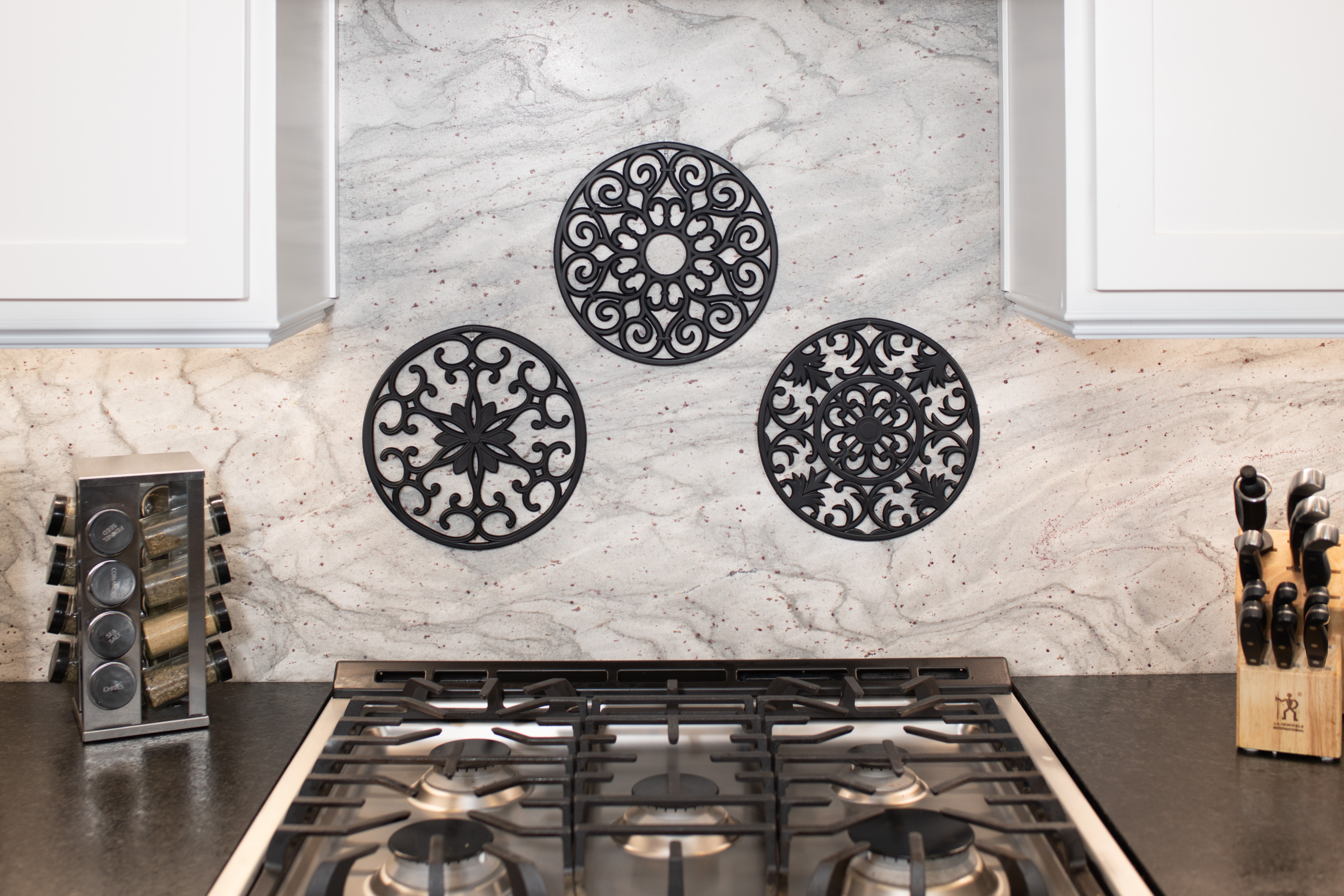 GASARÉ, Large, Thick, 10" Silicone Trivets for Hot Dishes, 10 x ¼ Inches, 3 Pack