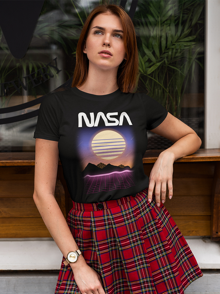 Nasa Geometric Sunset - Women's T-shirt - Imagen 5 de 7