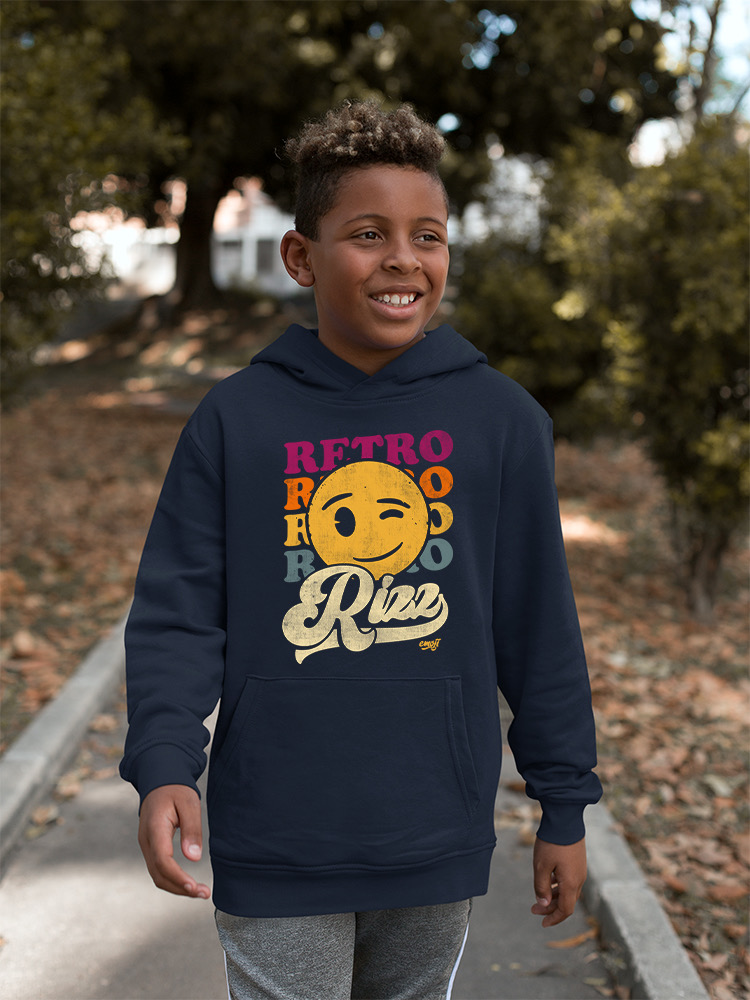 Retro Rizz - Vintage Winking Emoji Graphic Youth's Hoodie - Bild 18 von 20