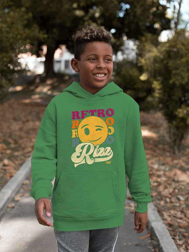 Retro Rizz - Vintage Winking Emoji Graphic Youth's Hoodie - Bild 14 von 20