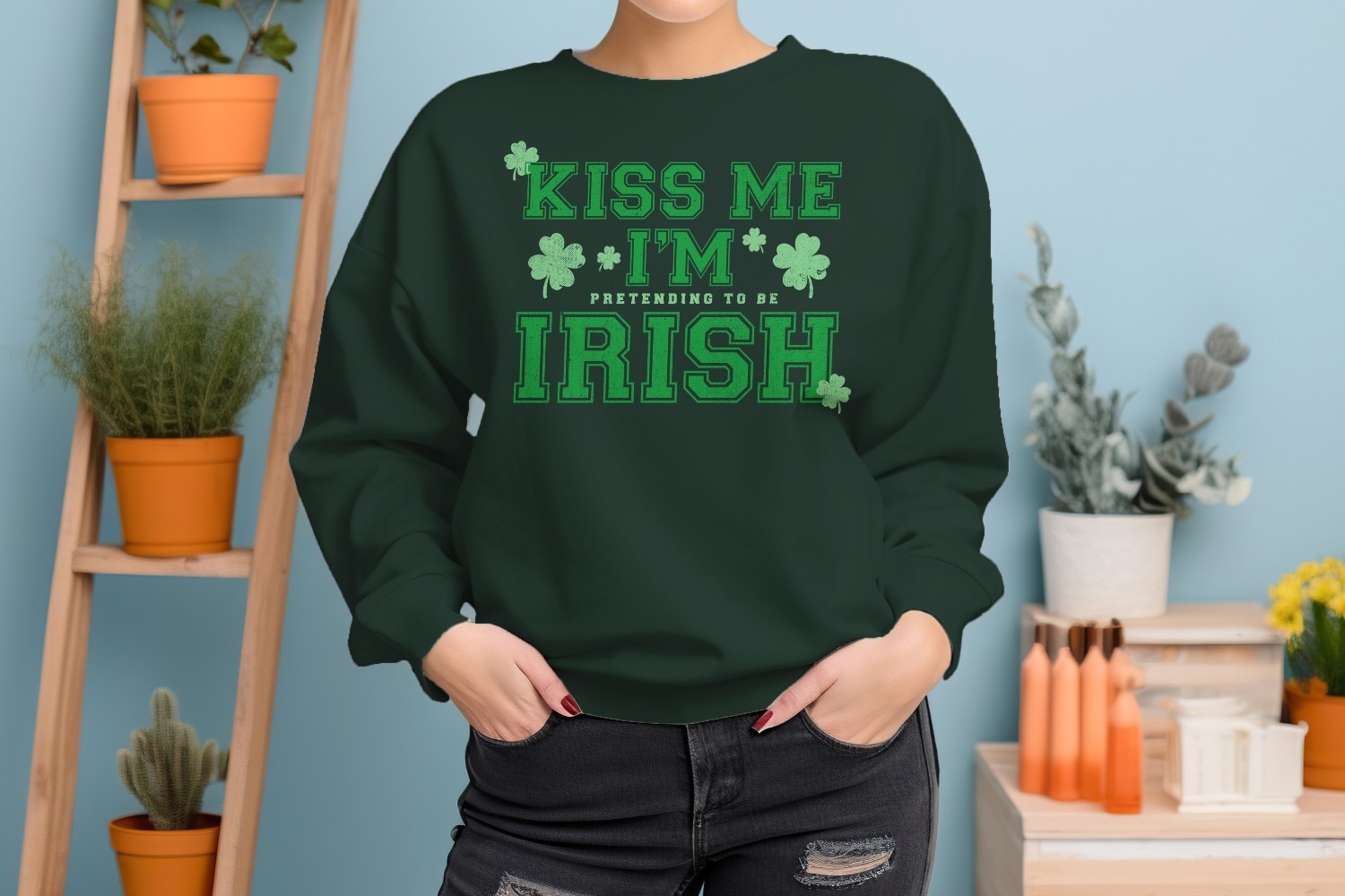 Lustiges Damen-Sweatshirt Kiss Me Im Pretending to Be Irish St. Patricks Day - Bild 8 von 18