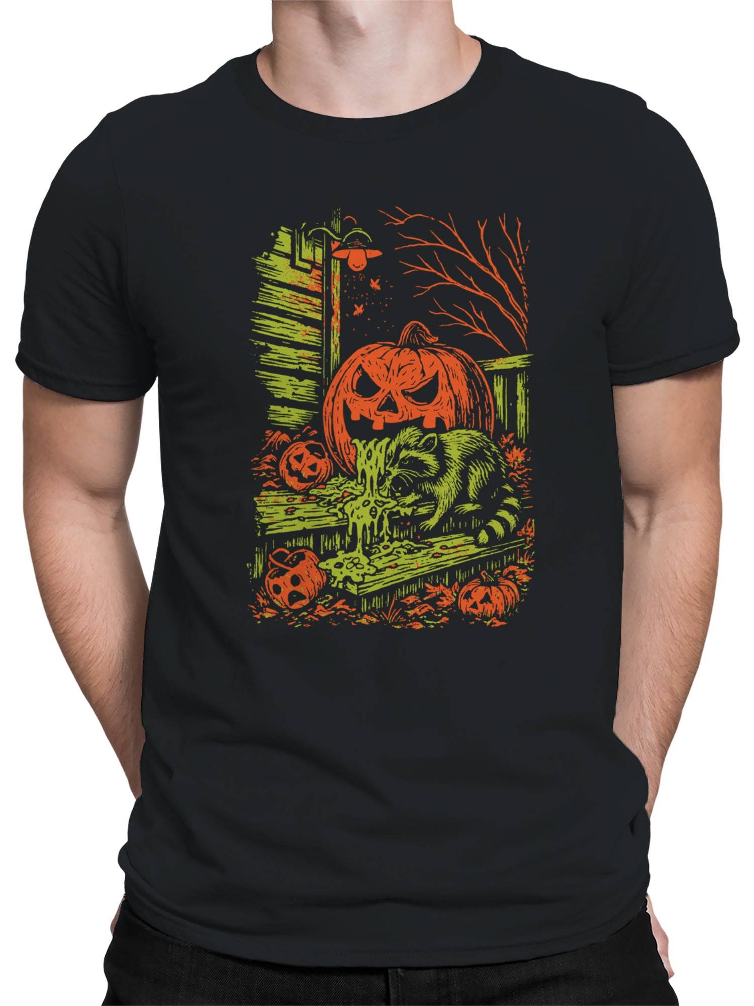 Spooky Raccoon Halloween Scene Men's T-shirt - Picture 5 of 6