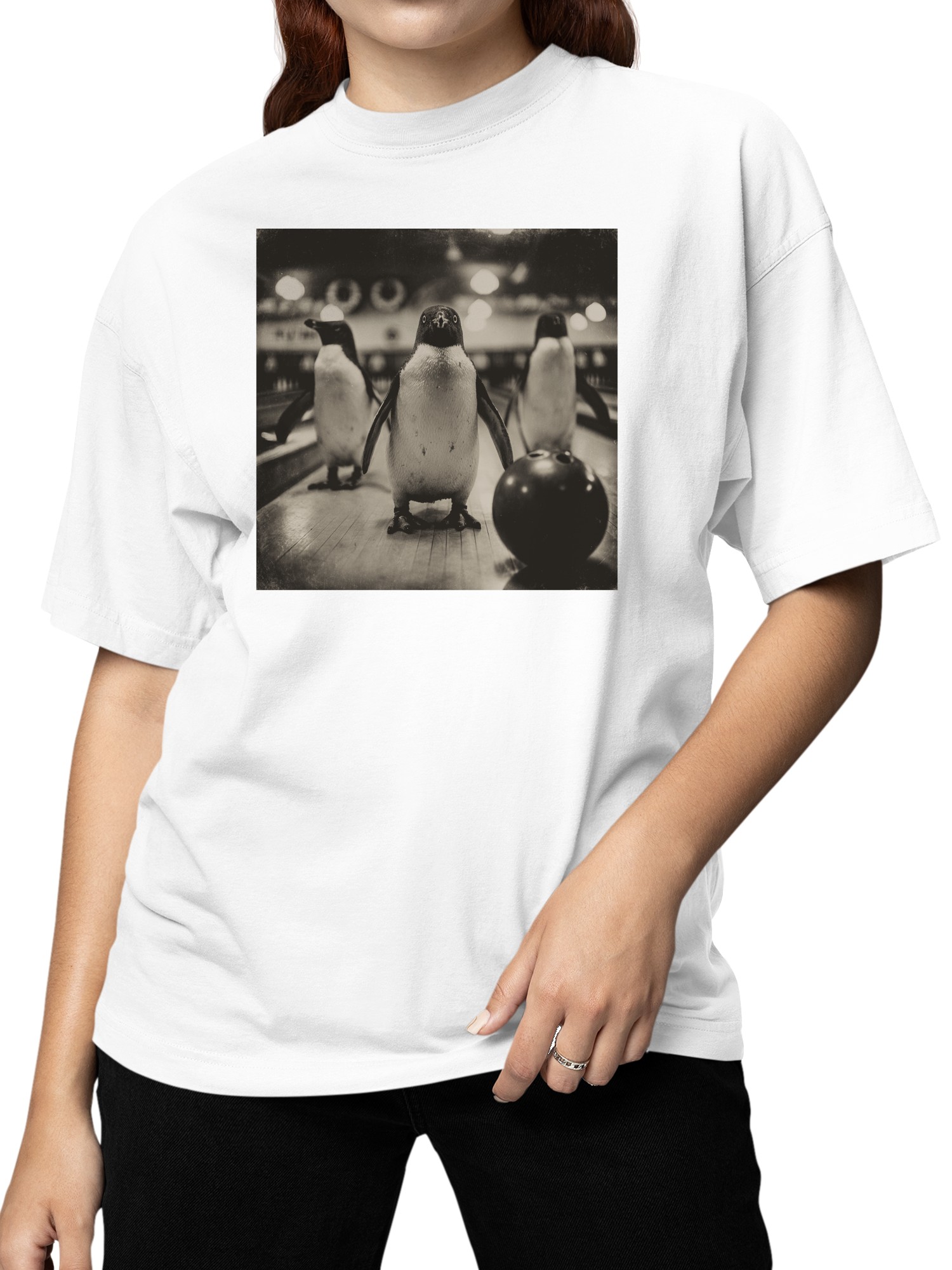 Bowling Penguins Vintage Scene Women's T-shirt - Picture 8 of 9