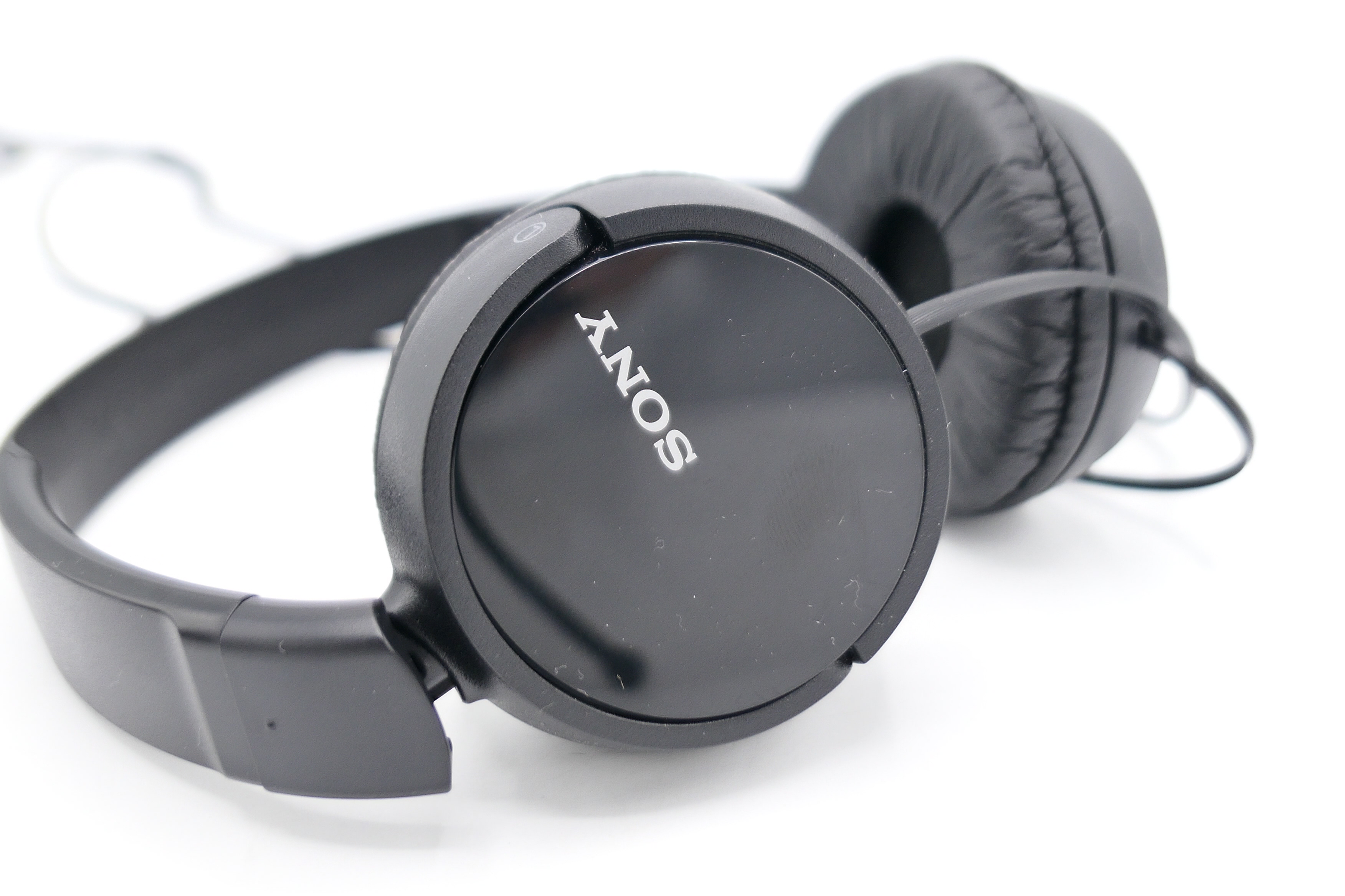 Sony MDRZX110/BLK ZX Series Stereo Headphones (Black) 792378155207 eBay