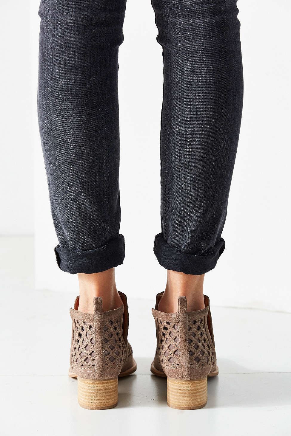 pointed toe western booties
