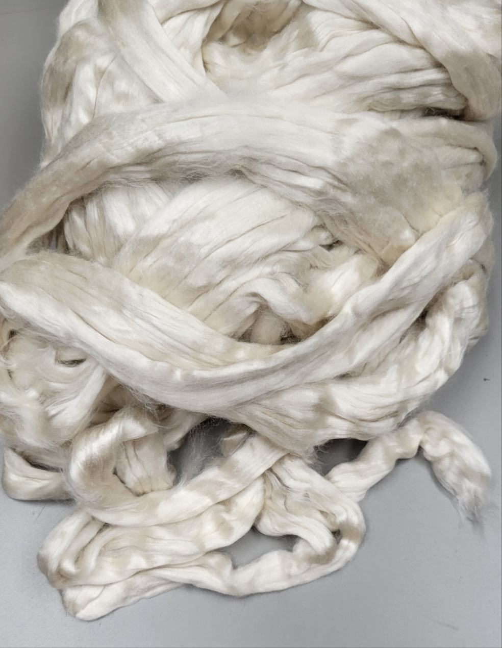 Fibra de diente de león (RCF). 1 onza. Astilla peinada. - Imagen 4 de 7