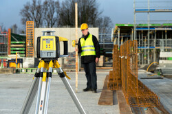 GeoMax Zone20H Laser Sets - Picture 3 of 4