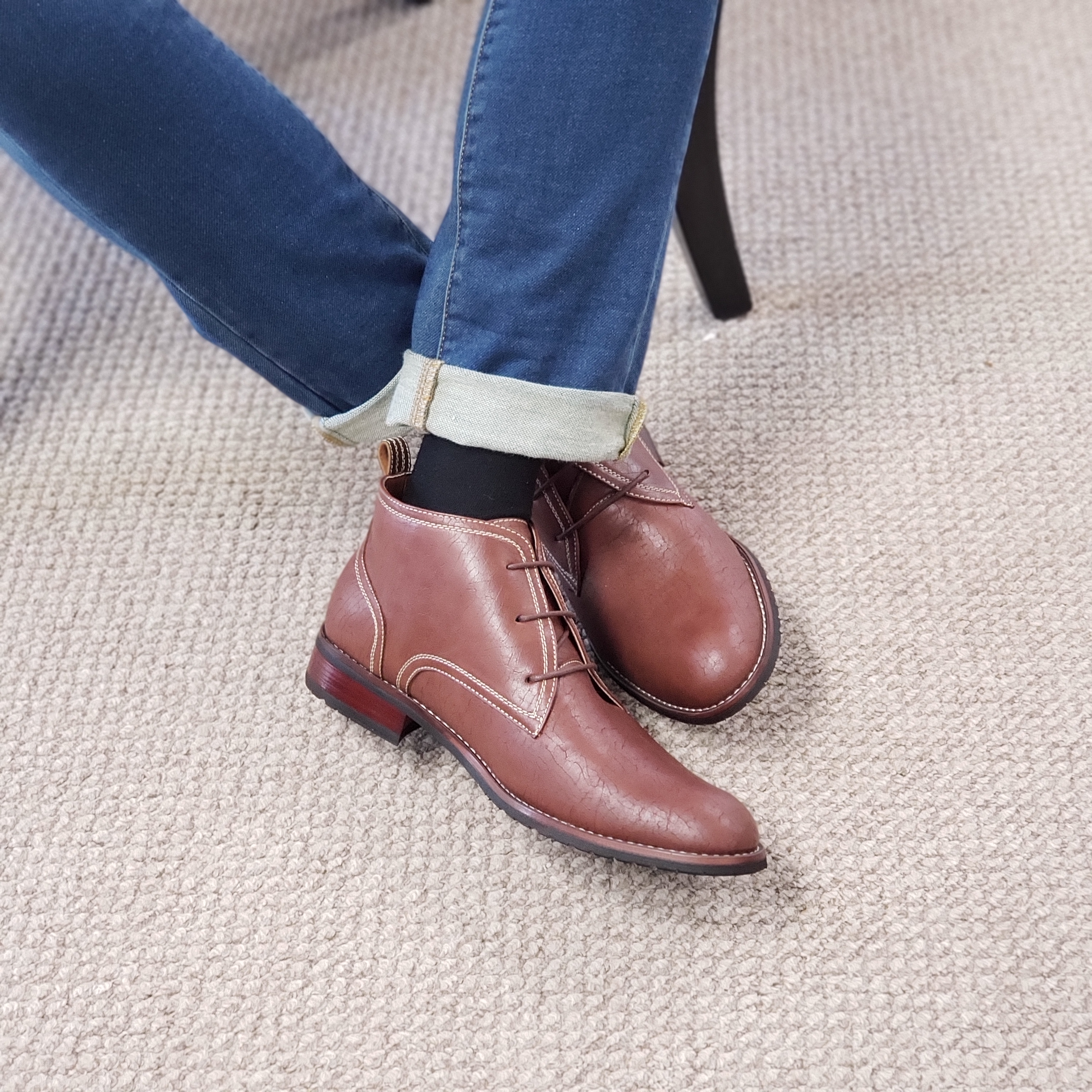 New Men's Ferro Aldo Distressed Round Toe Lace Up Ankle High Chukka