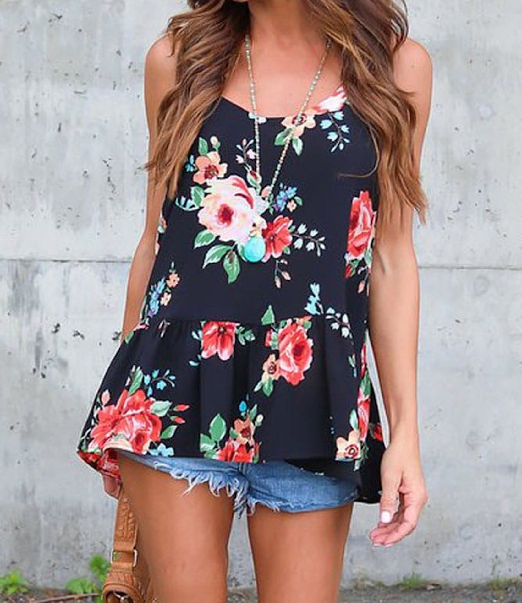 Flounced Black Floral Top - Picture 5 of 8