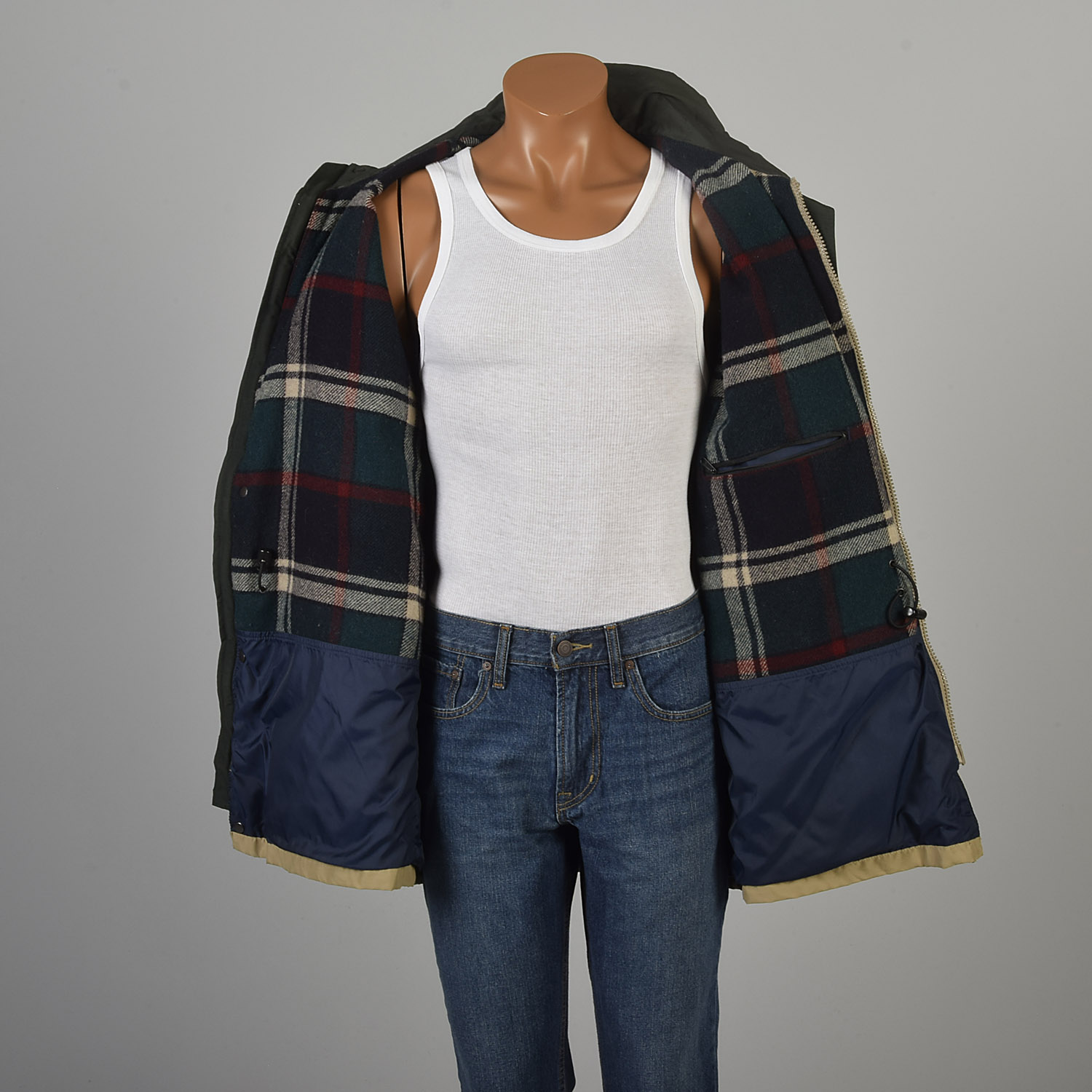Large 2000s Classic Woolrich Parka Tan Plaid Lining with Removable