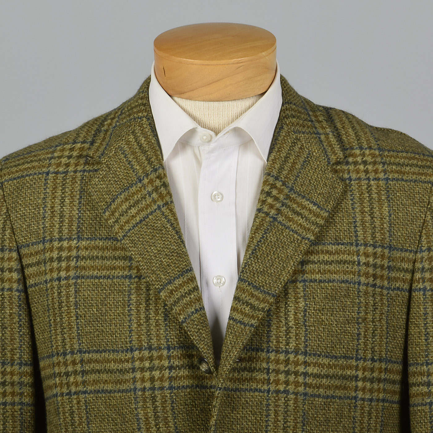 40L 1960s Mens Green and Gold Plaid Jacket Three Button Front Wool 60s