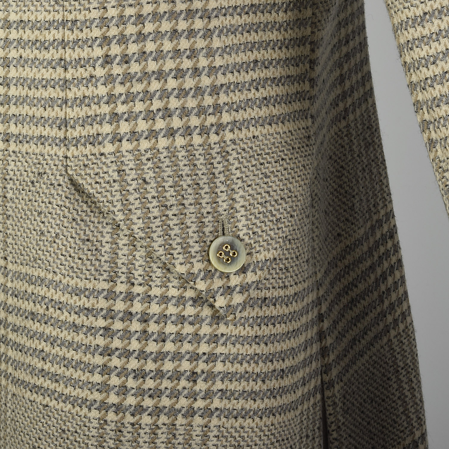 Medium Valentino Miss V 1990s Tweed Jacket Vintage Blazer Designer