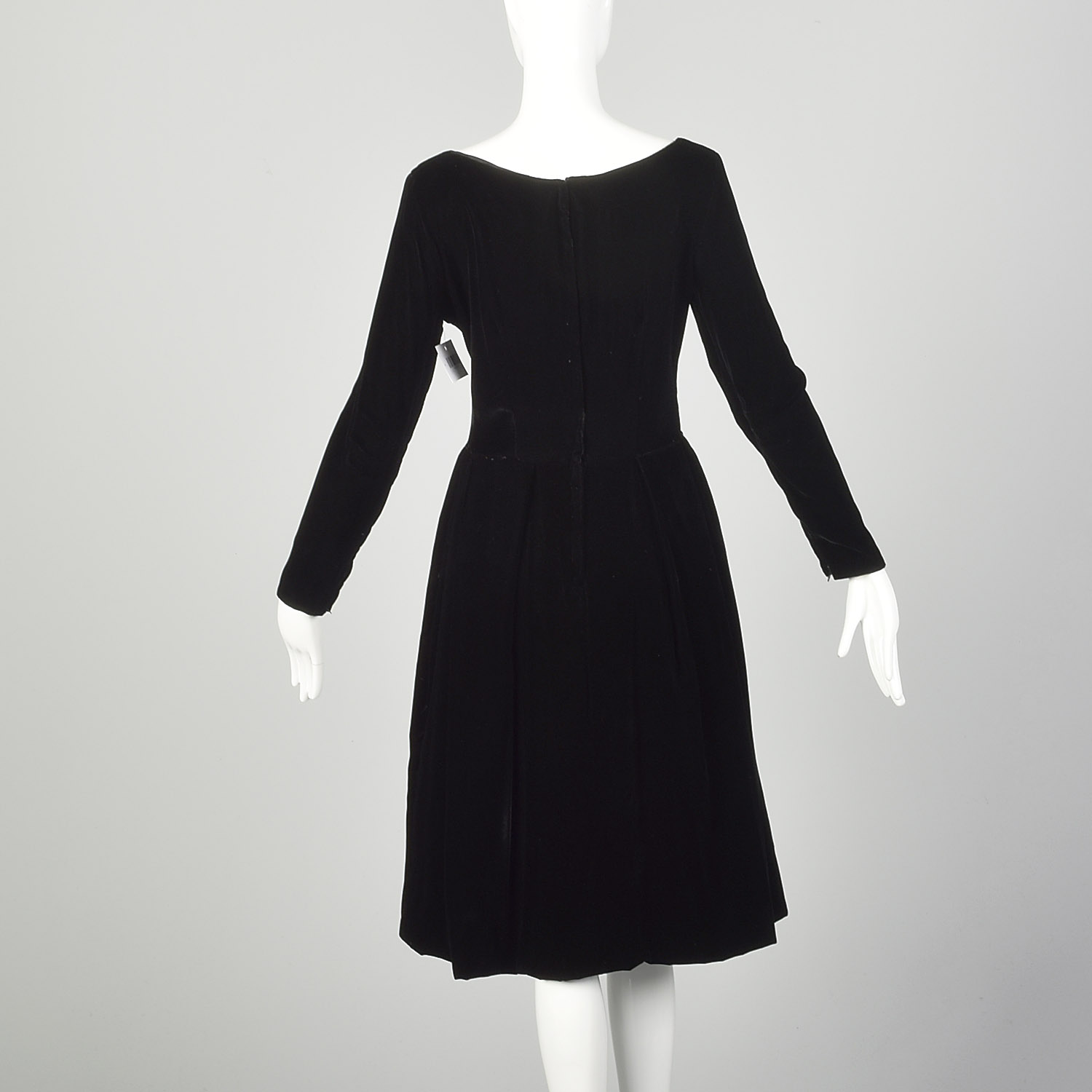 velvet holiday cocktail dress & Luxe Velvet Holiday Gowns Velvet Holiday Dress & Luxe