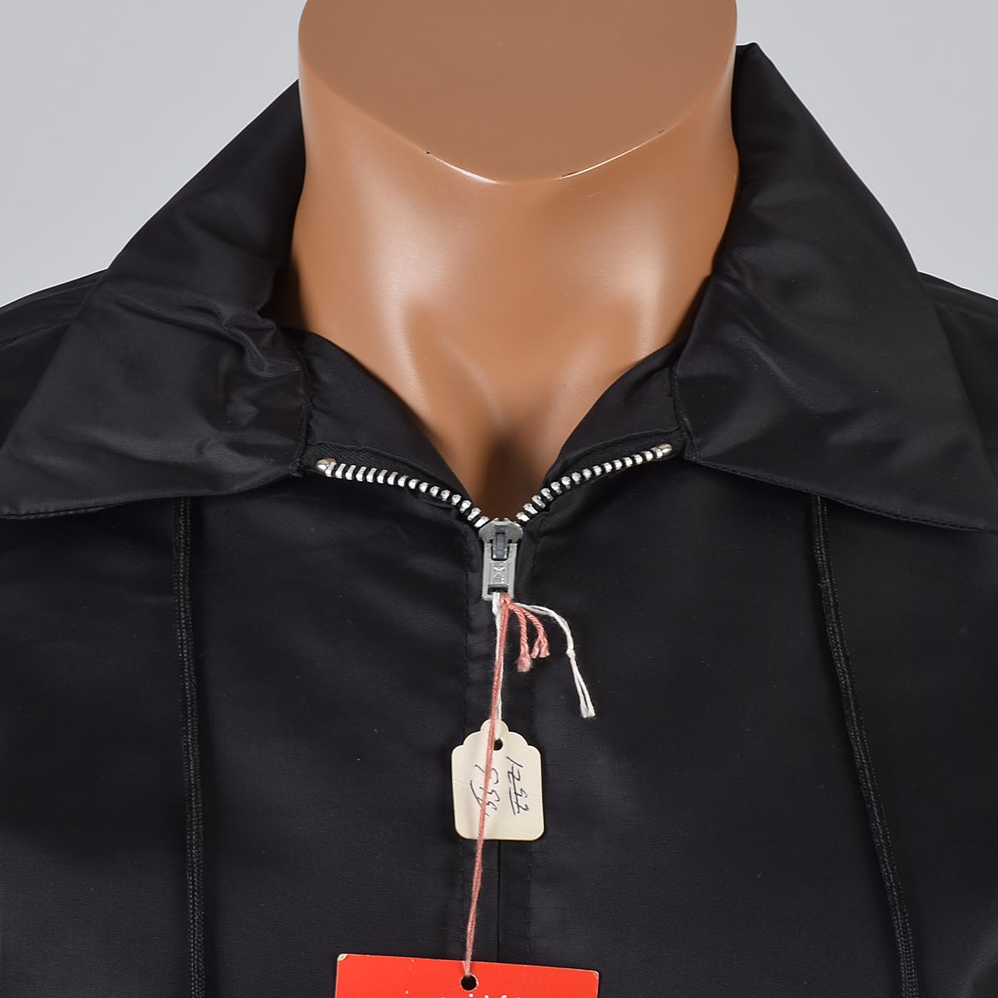 L 1960s Mens NOS Black Nylon Windbreaker Car Club Hotrod Jacket