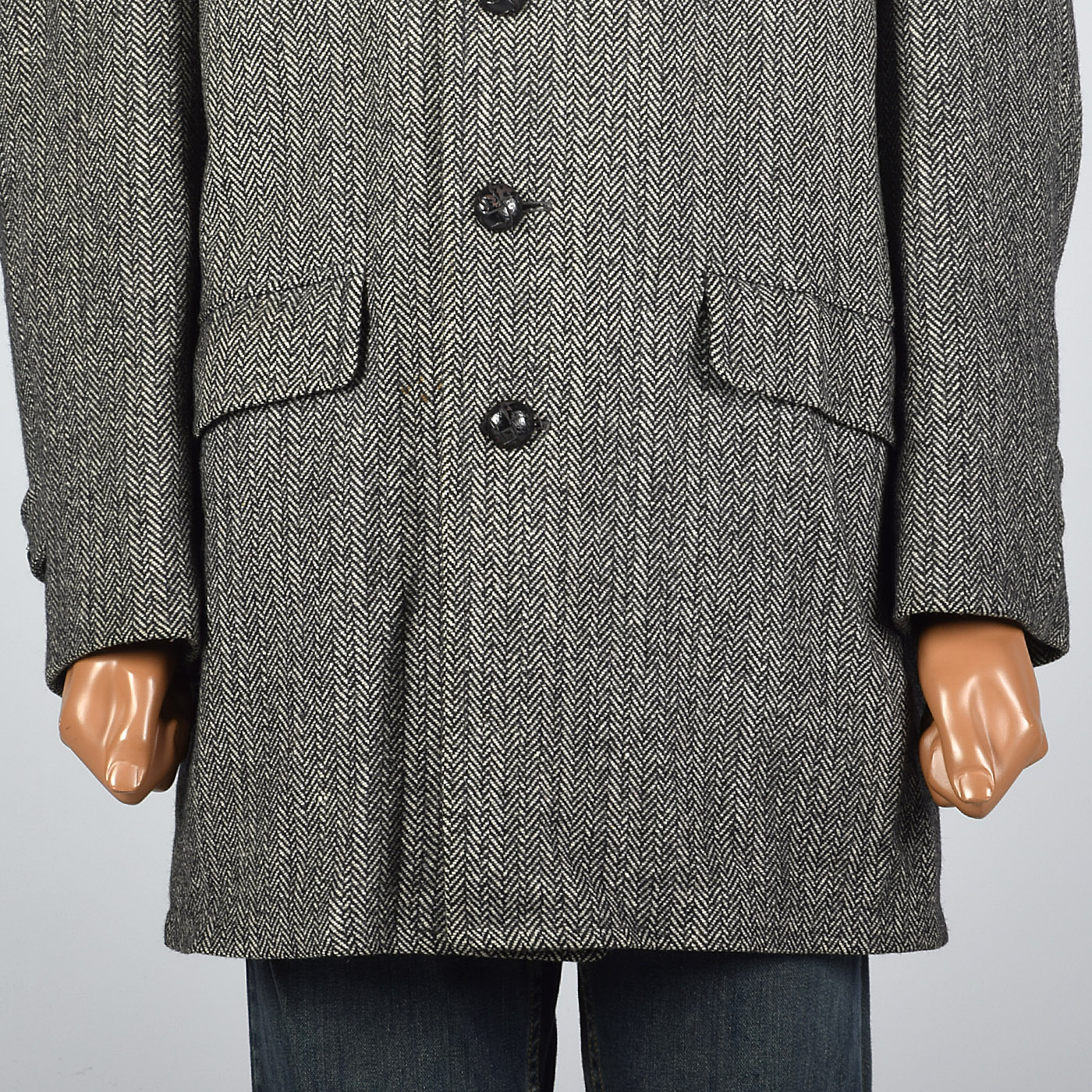 42 1970s Mens Winter Coat Black White Herringbone Wool Tweed Plush