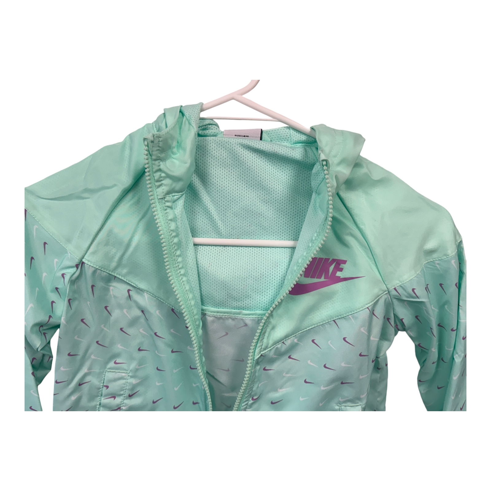 Nike Windrunner Big Kids Girls Teal Full-Zip Windbreaker Jacket (DM8234-379) - Picture 11 of 12
