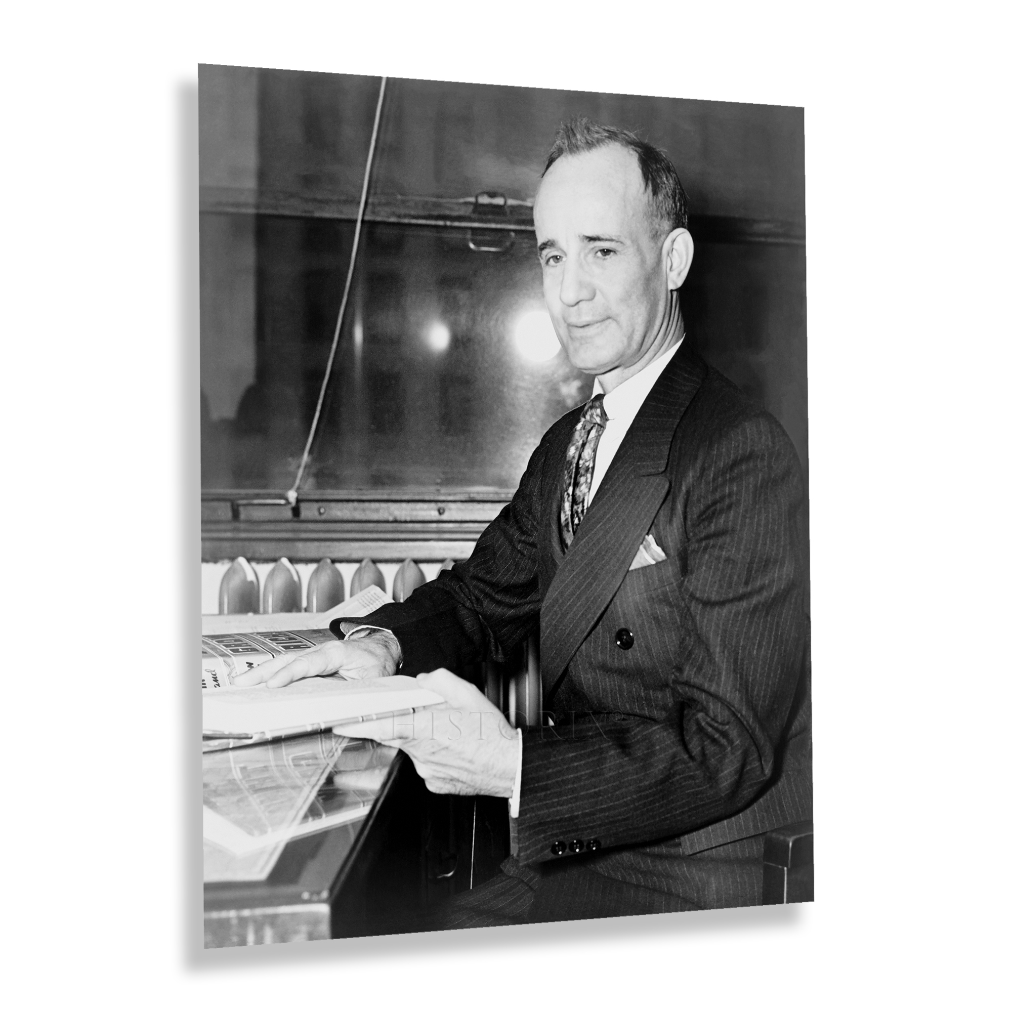 1937 Napoleon Hill Holding His Book Think and Grow Rich Poster Photo Print - Picture 40 of 40