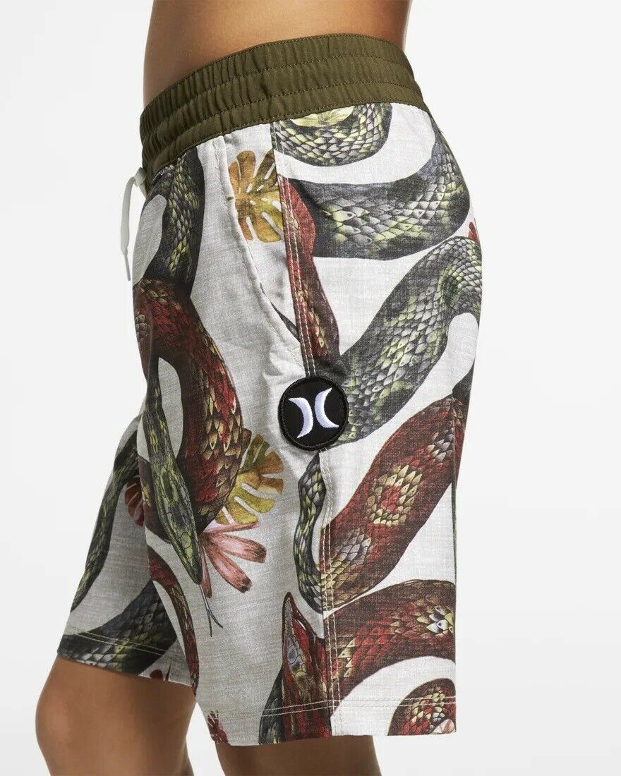 Hurley Kids' Boys' Youth Tread Lightly Volley 16" Hybrid Boardshorts - Picture 37 of 42