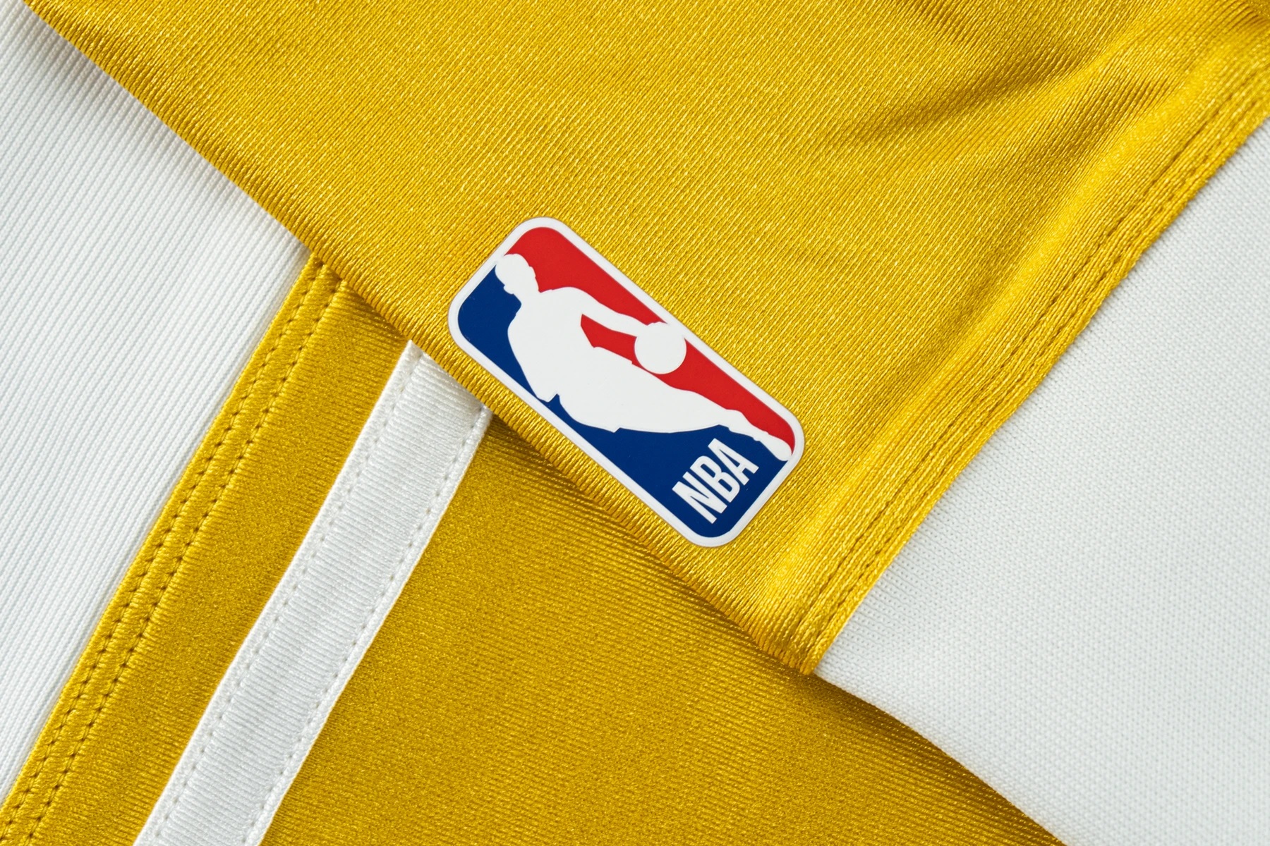 Los Angeles Lakers Women's X Nike Ambush NBA Collection Long Sleeve Retro Jersey - Picture 18 of 27