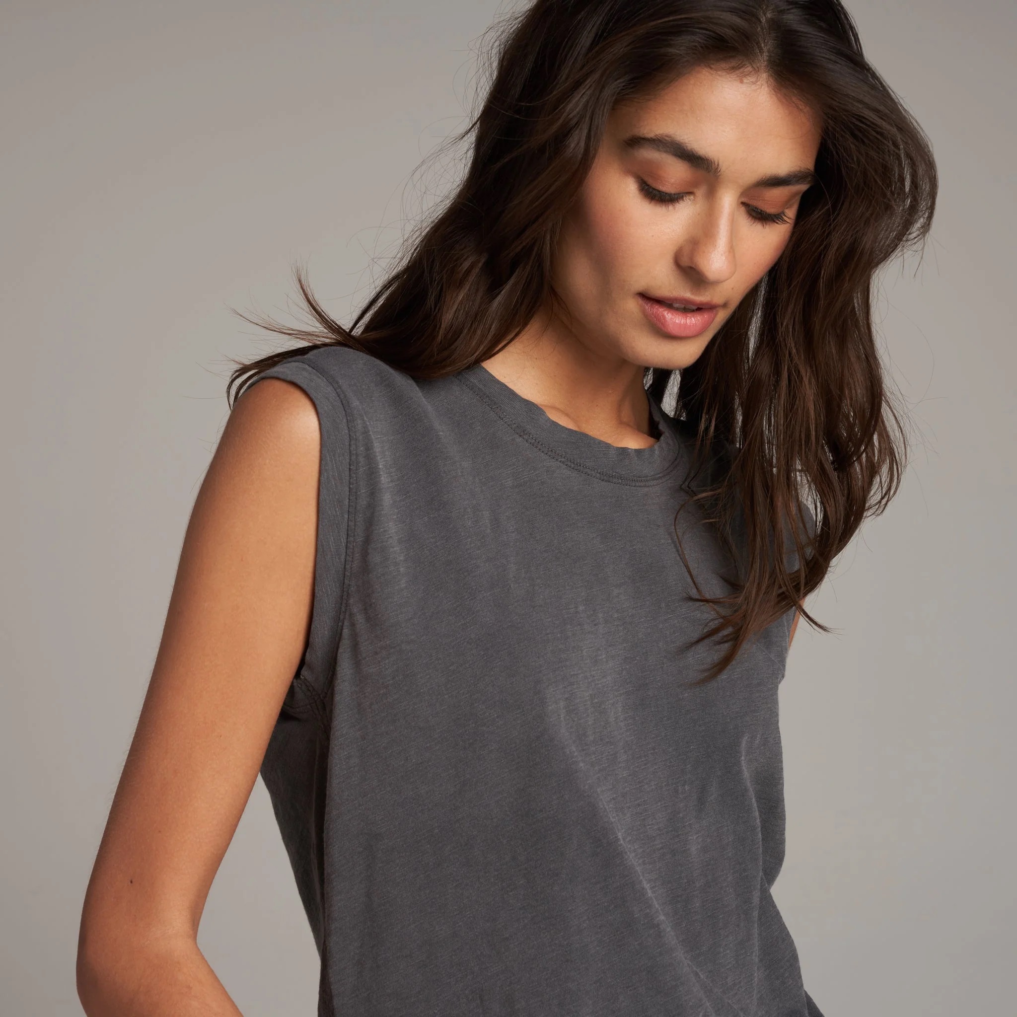 Camisa sin mangas Rowan Savannah de algodón con musculoso para mujer - Imagen 21 de 40