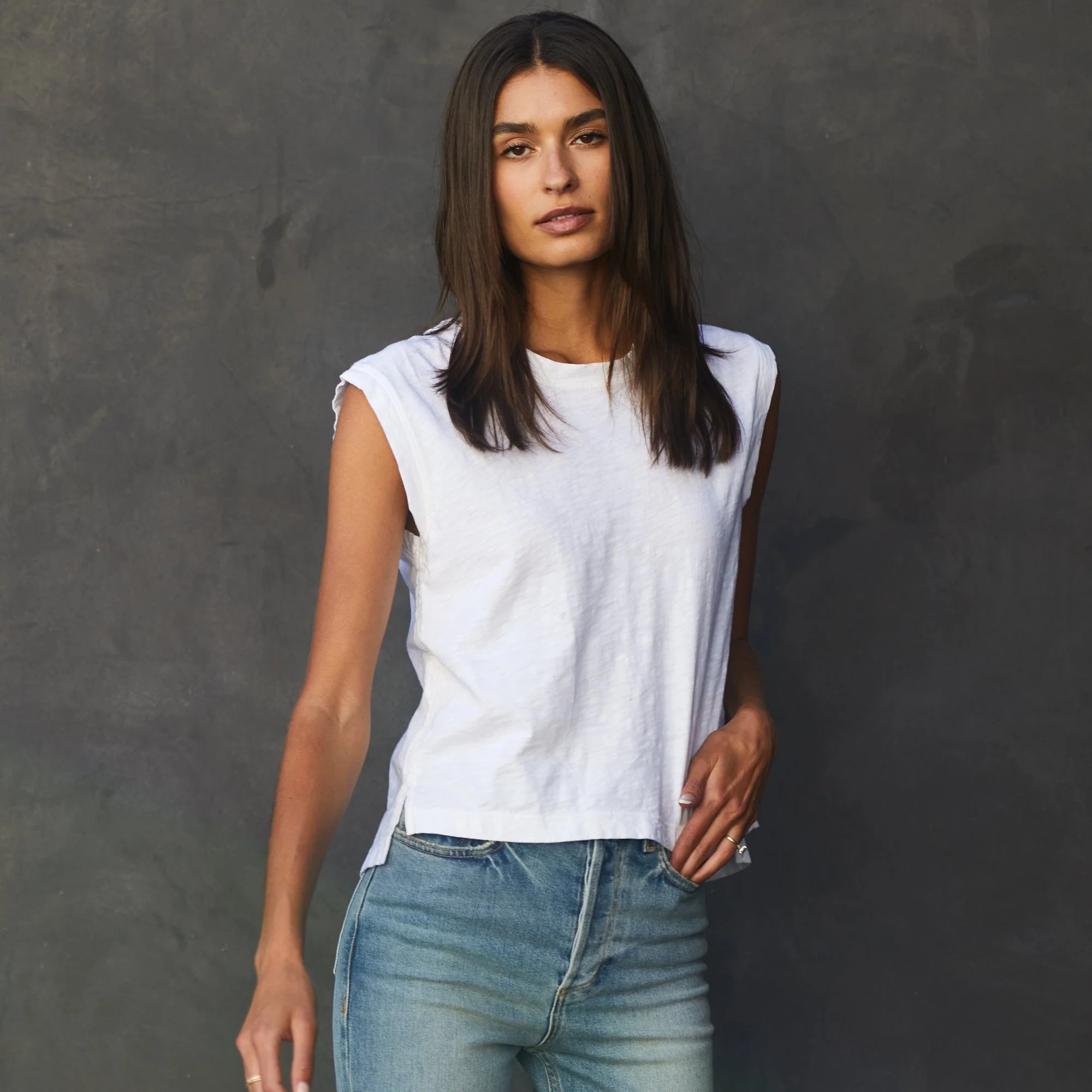 Camisa sin mangas Rowan Savannah de algodón con musculoso para mujer - Imagen 5 de 40