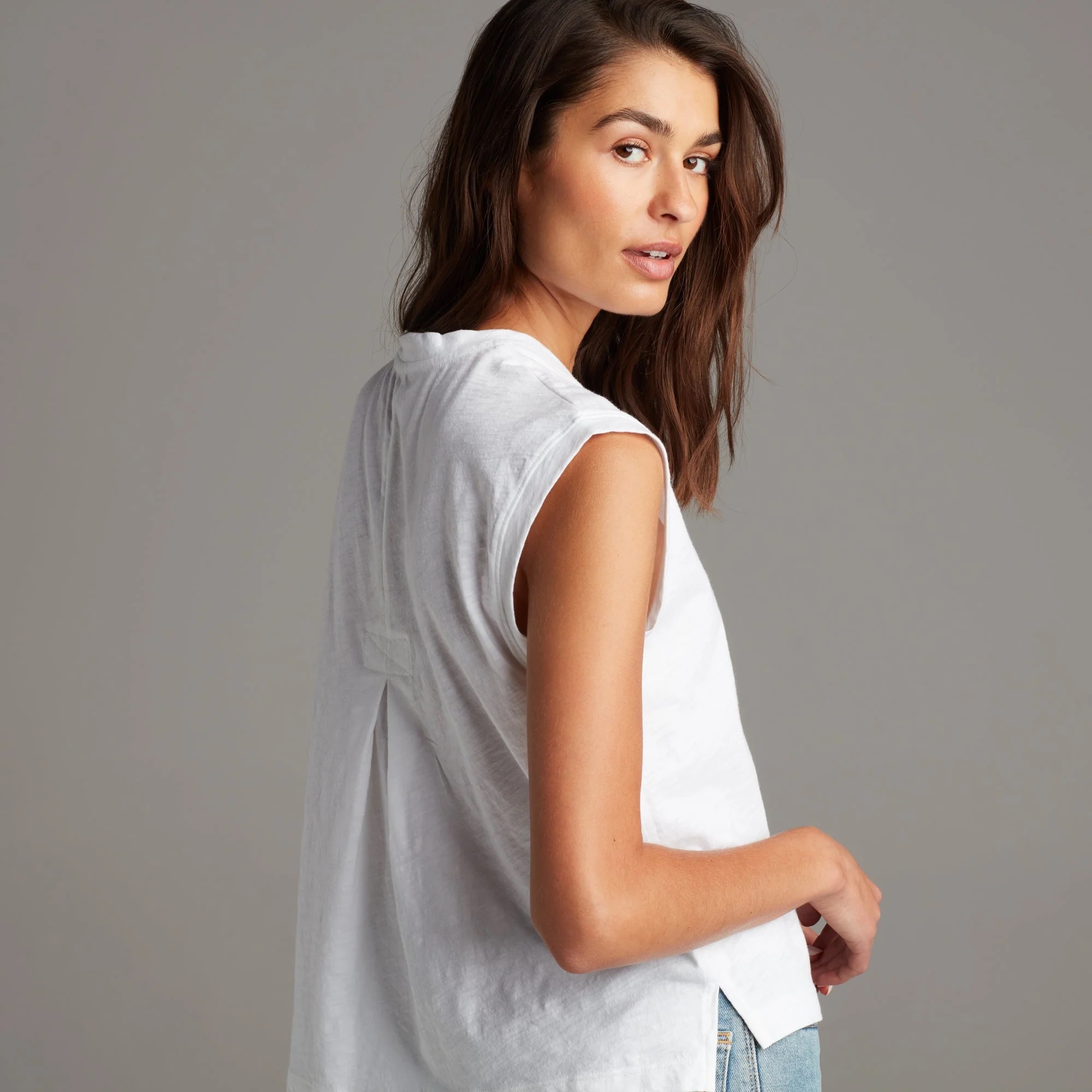 Camisa sin mangas Rowan Savannah de algodón con musculoso para mujer - Imagen 7 de 40