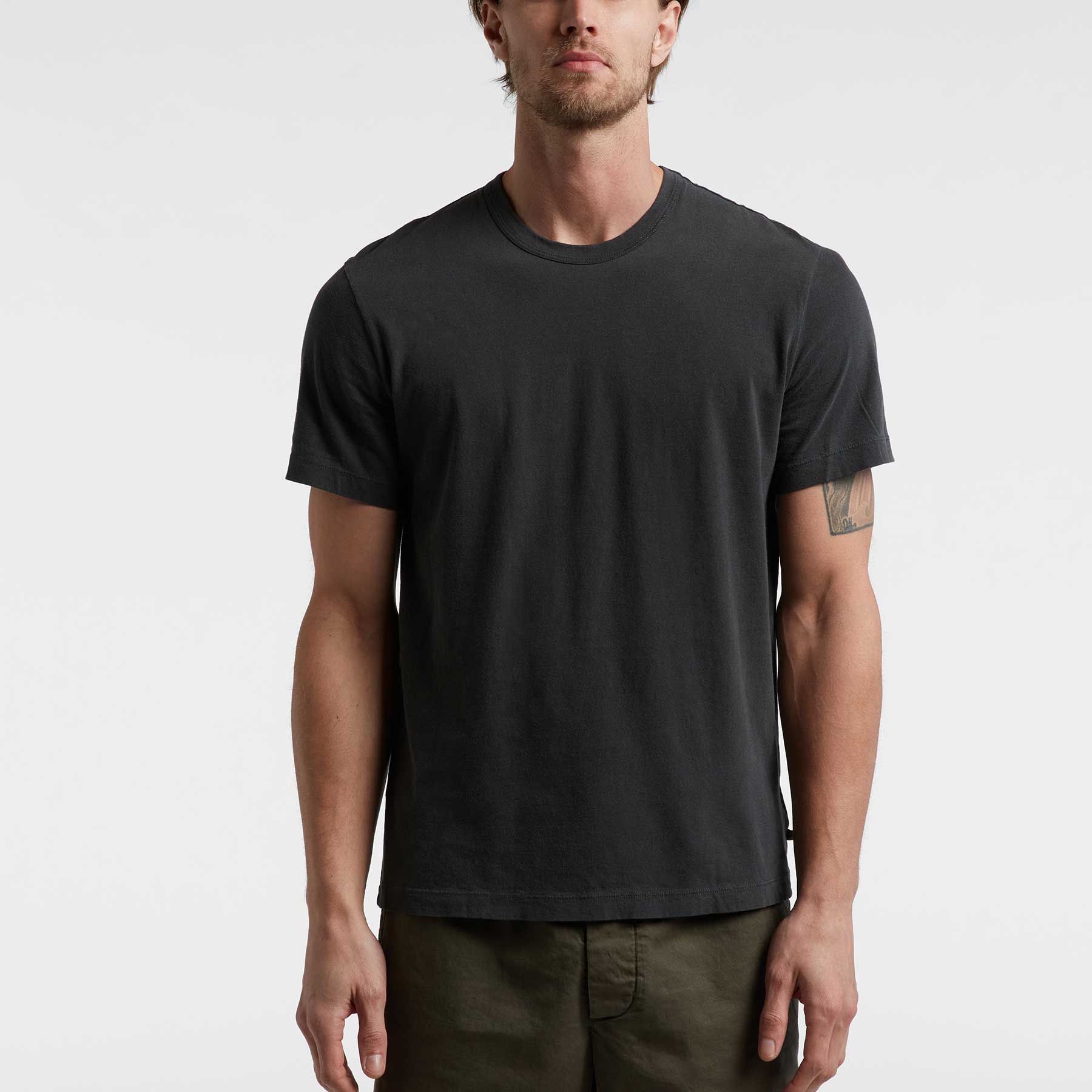 Camiseta para hombre James Perse de algodón tejido MLJ3311 manga corta cuello redondo - Imagen 19 de 58