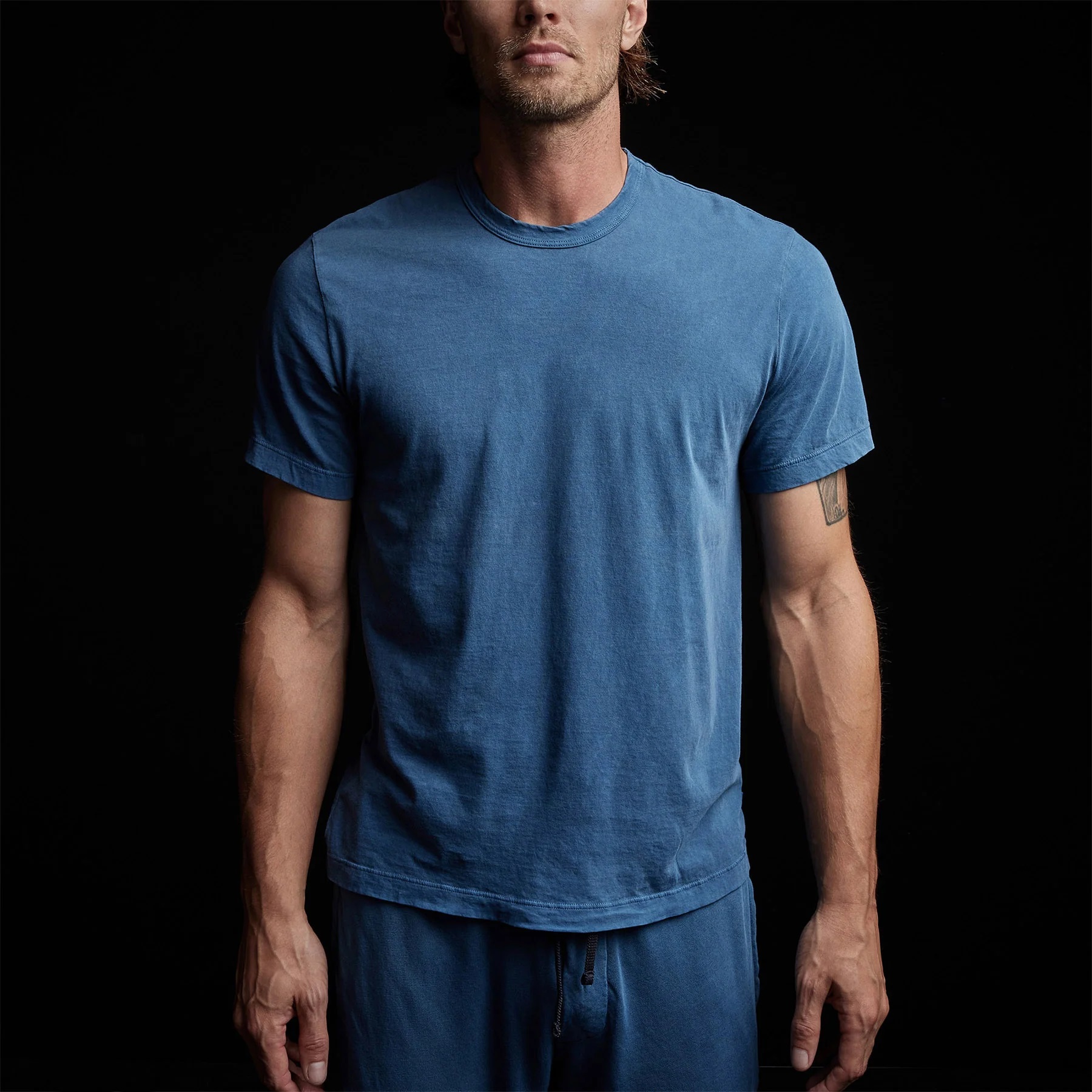 Camiseta para hombre James Perse de algodón tejido MLJ3311 manga corta cuello redondo - Imagen 52 de 58