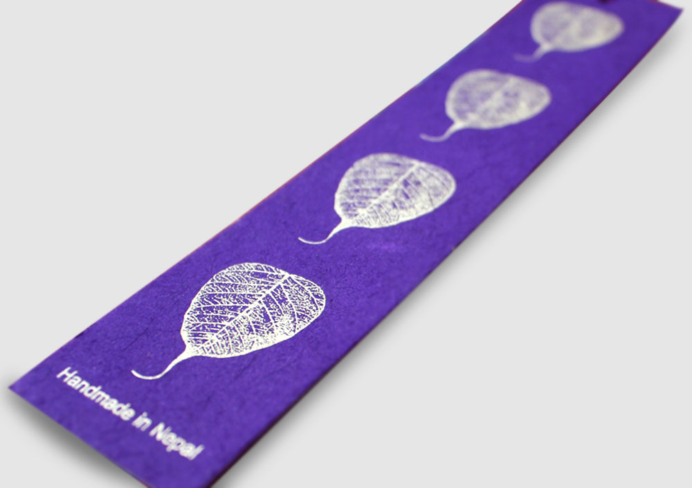 Leaf Lokta Paper Bookmark with Charm Tassel - Picture 6 of 6