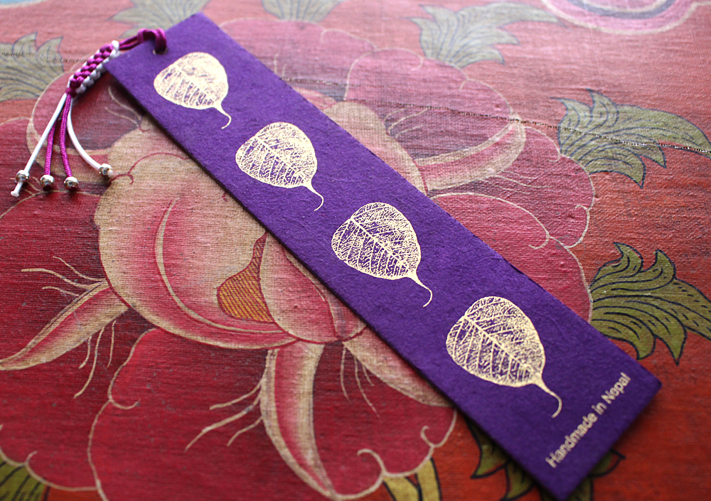 Leaf Lokta Paper Bookmark with Charm Tassel - Picture 5 of 6