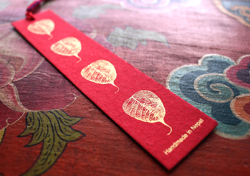 Leaf Lokta Paper Bookmark with Charm Tassel - Picture 3 of 6