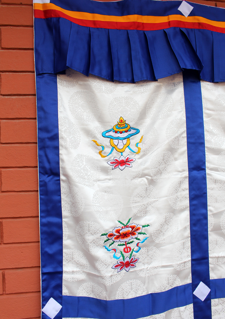 8 Auspicious Symbol Embroidered Silk Fabric Tibetan Door Curtain - Picture 8 of 21