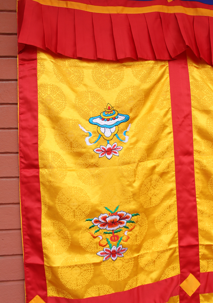 8 Auspicious Symbol Embroidered Silk Fabric Tibetan Door Curtain - Picture 13 of 21