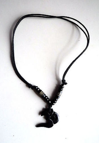 OM Carved in Letter Design-Pendants with adjustable Thread - Picture 8 of 12