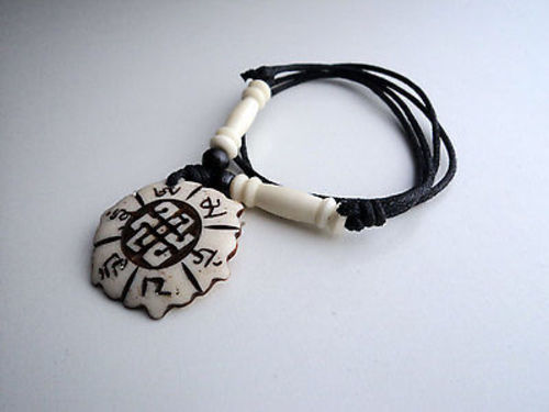 Hand Crafted Tibetan Pendants-Lockets in an adjustable Thread - Picture 16 of 21