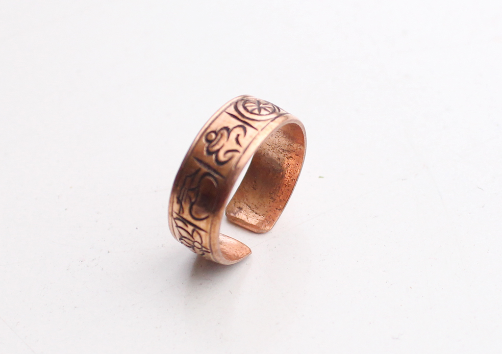 Anillo de dedo de cobre unisex tallado a mano - Imagen 13 de 16