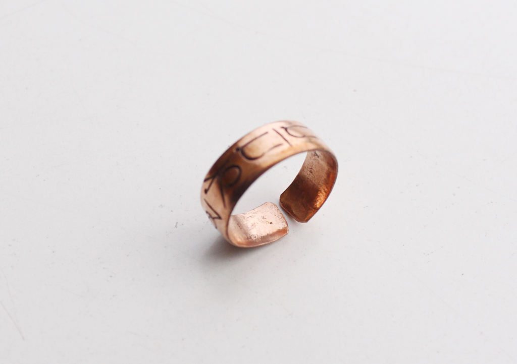 Anillo de dedo de cobre unisex tallado a mano - Imagen 8 de 16
