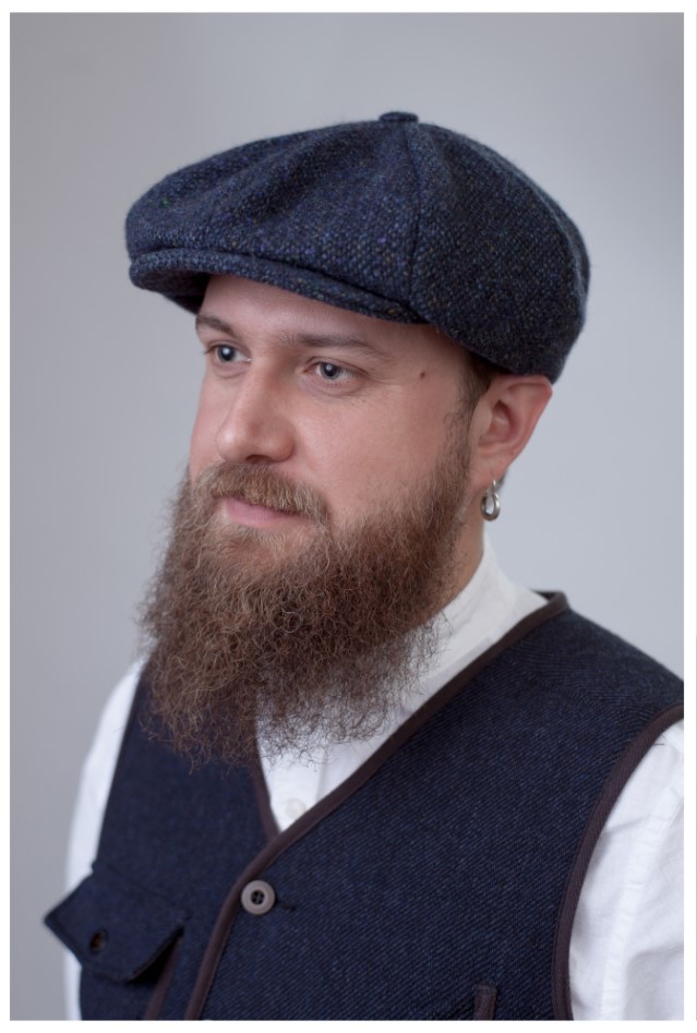 Hanna Hats of Donegal Eight Piece Hat Irish Flat Cap for Men's Driving Cap