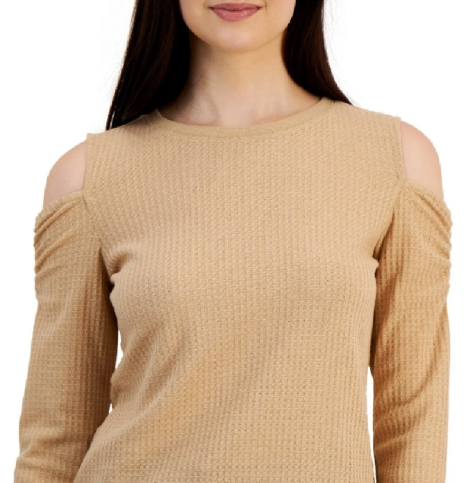 Tommy Hilfiger Women's Metallic Waffled Long Sleeve Cold-Shoulder Shirt Camel - Picture 5 of 15