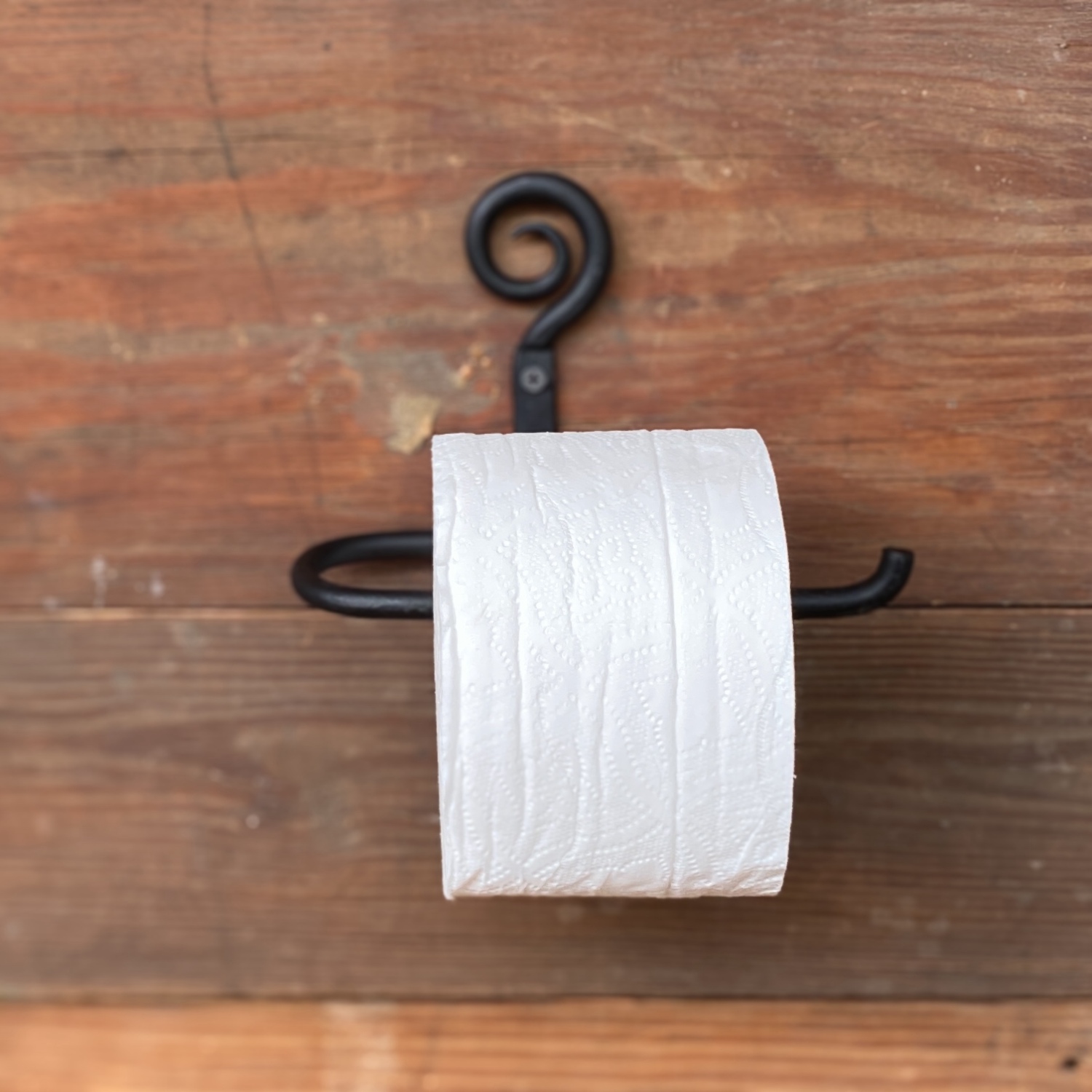 Hand Wrought Iron Toilet Paper Holder Black Curled End Colonial eBay