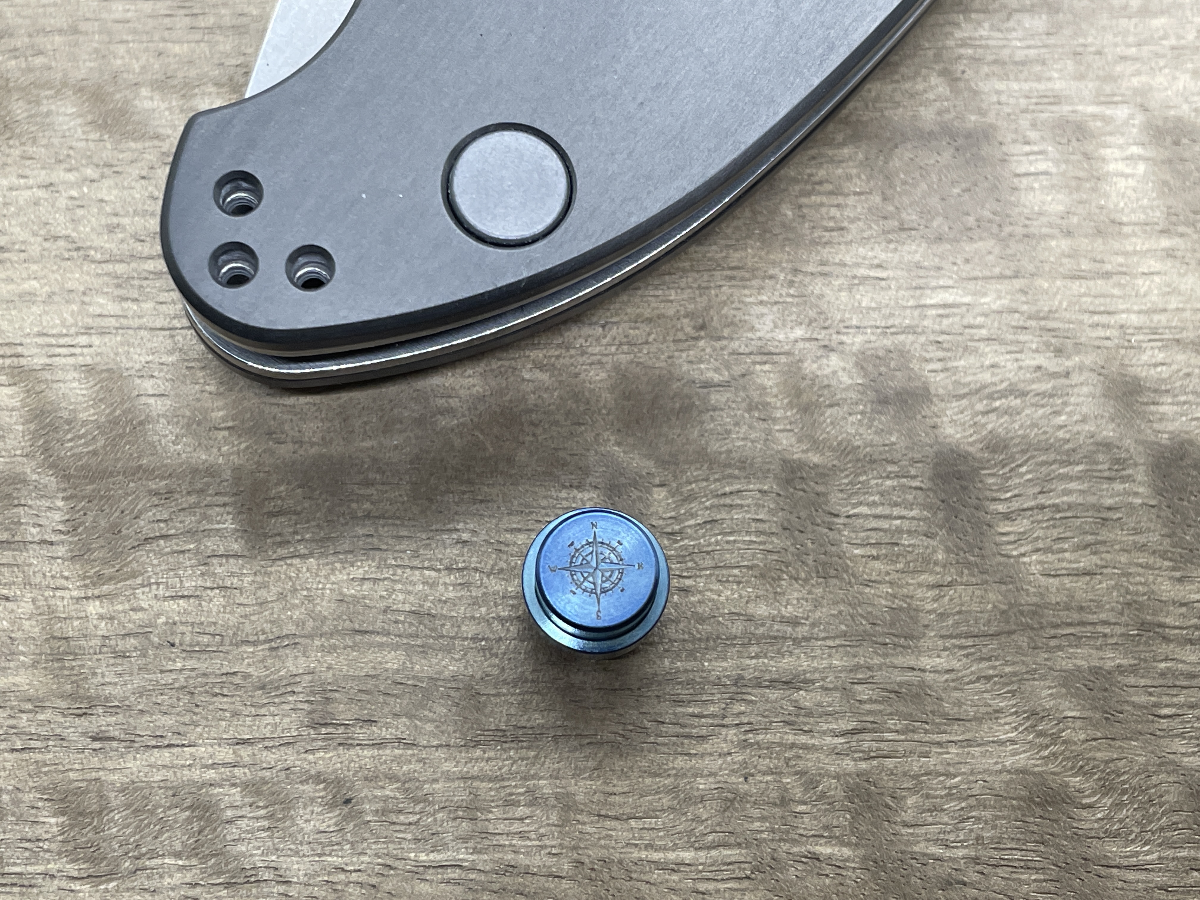 Titanium lanyard hole stopper for MANIX 2 Spyderco - Picture 57 of 66