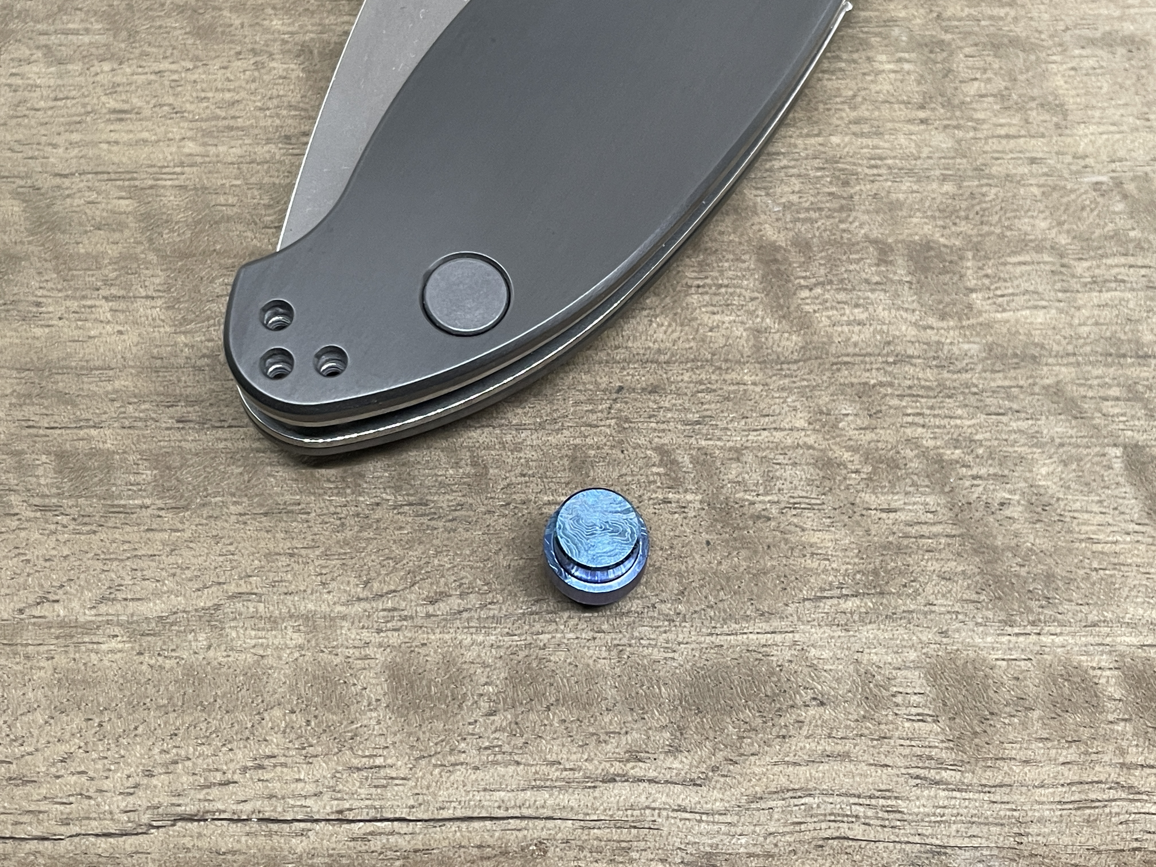 Titanium lanyard hole stopper for MANIX 2 Spyderco - Picture 51 of 66