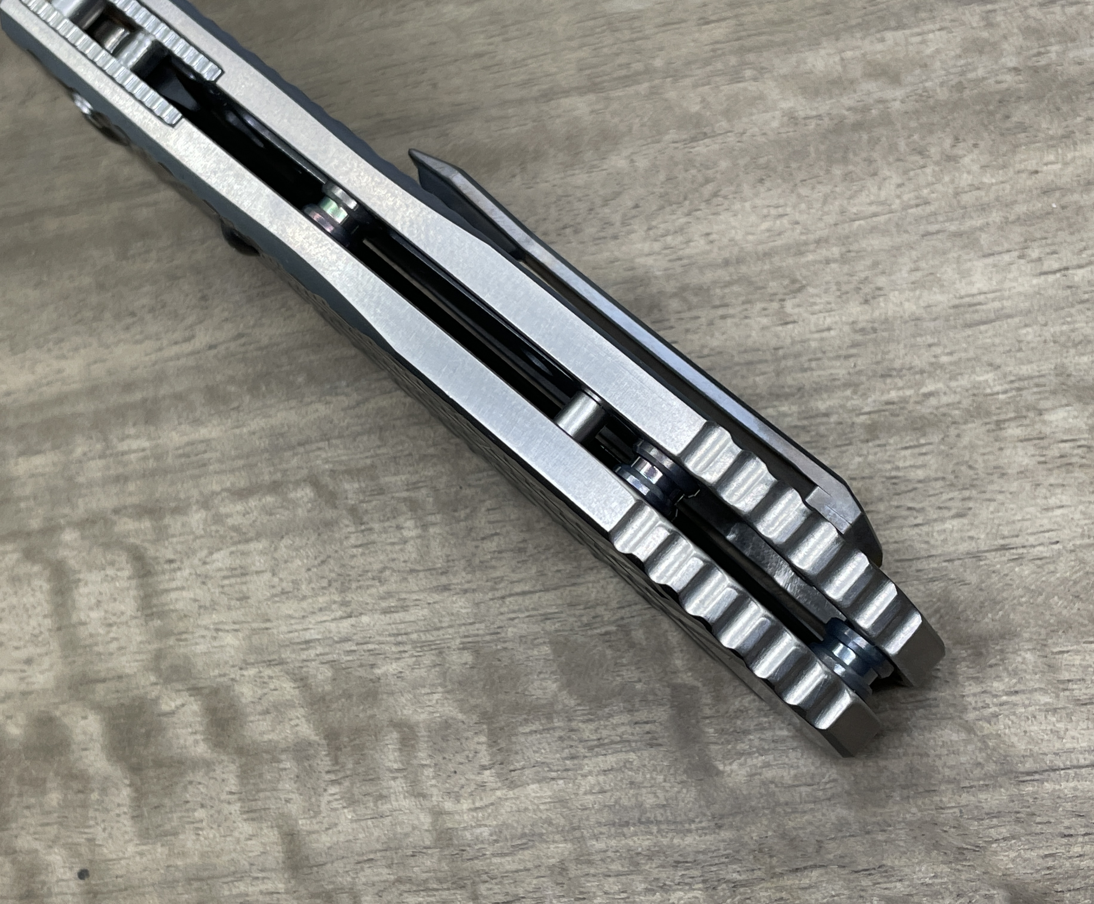 Black engraved FRAG milled Titanium Scales for Benchmade GRIPTILIAN 551 & 550 - Picture 8 of 10