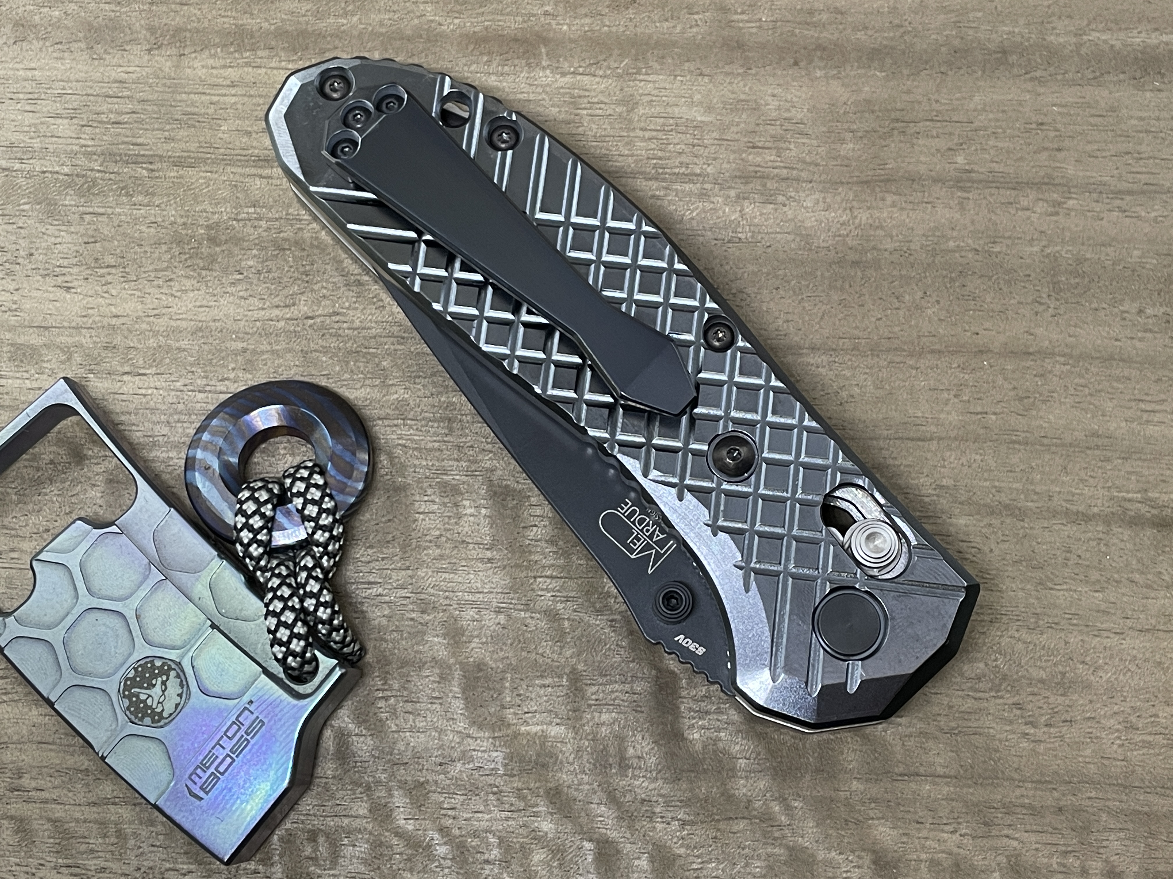 Black engraved FRAG milled Titanium Scales for Benchmade GRIPTILIAN 551 & 550 - Picture 9 of 10