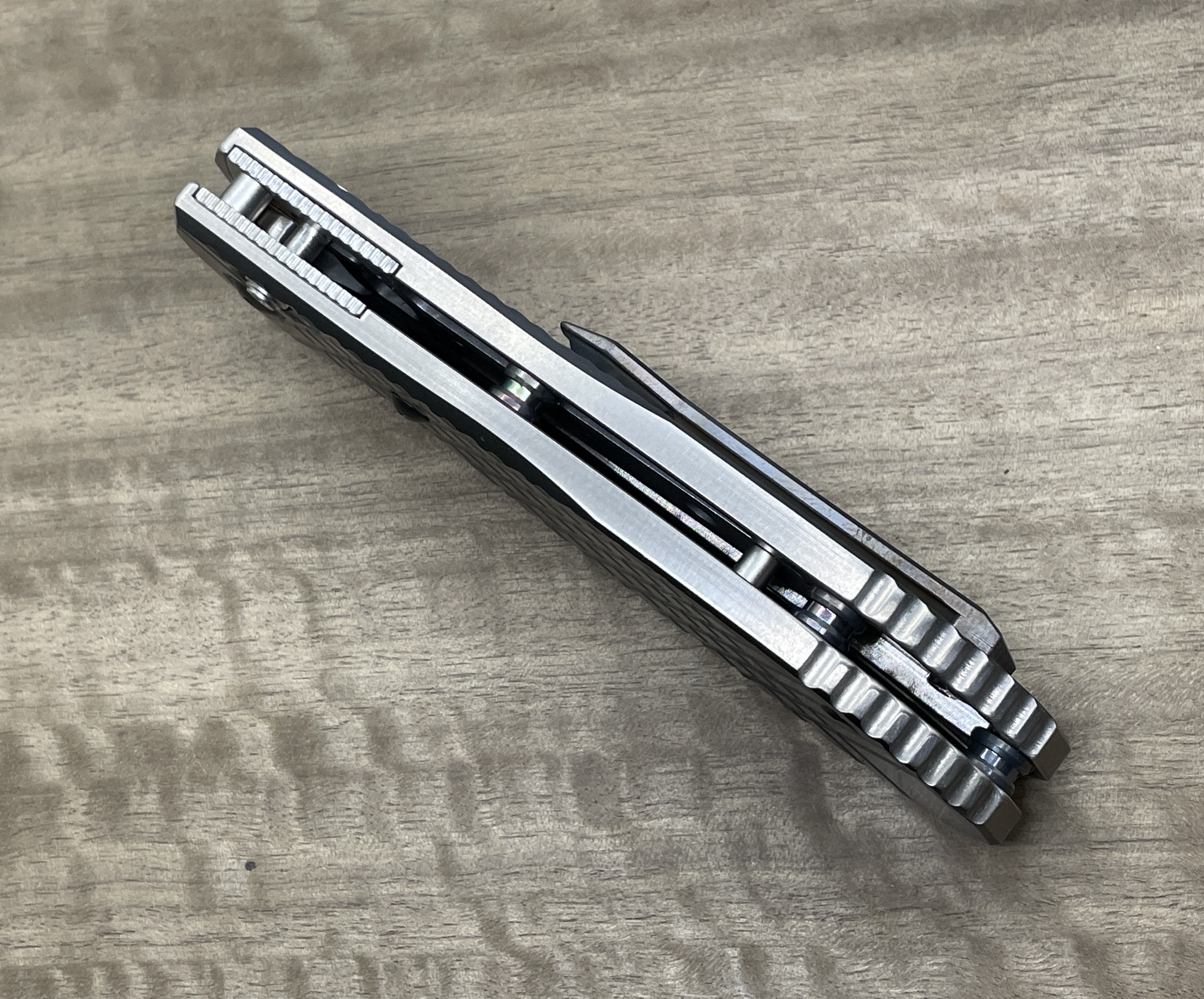 Black engraved FRAG milled Titanium Scales for Benchmade GRIPTILIAN 551 & 550 - Picture 7 of 10