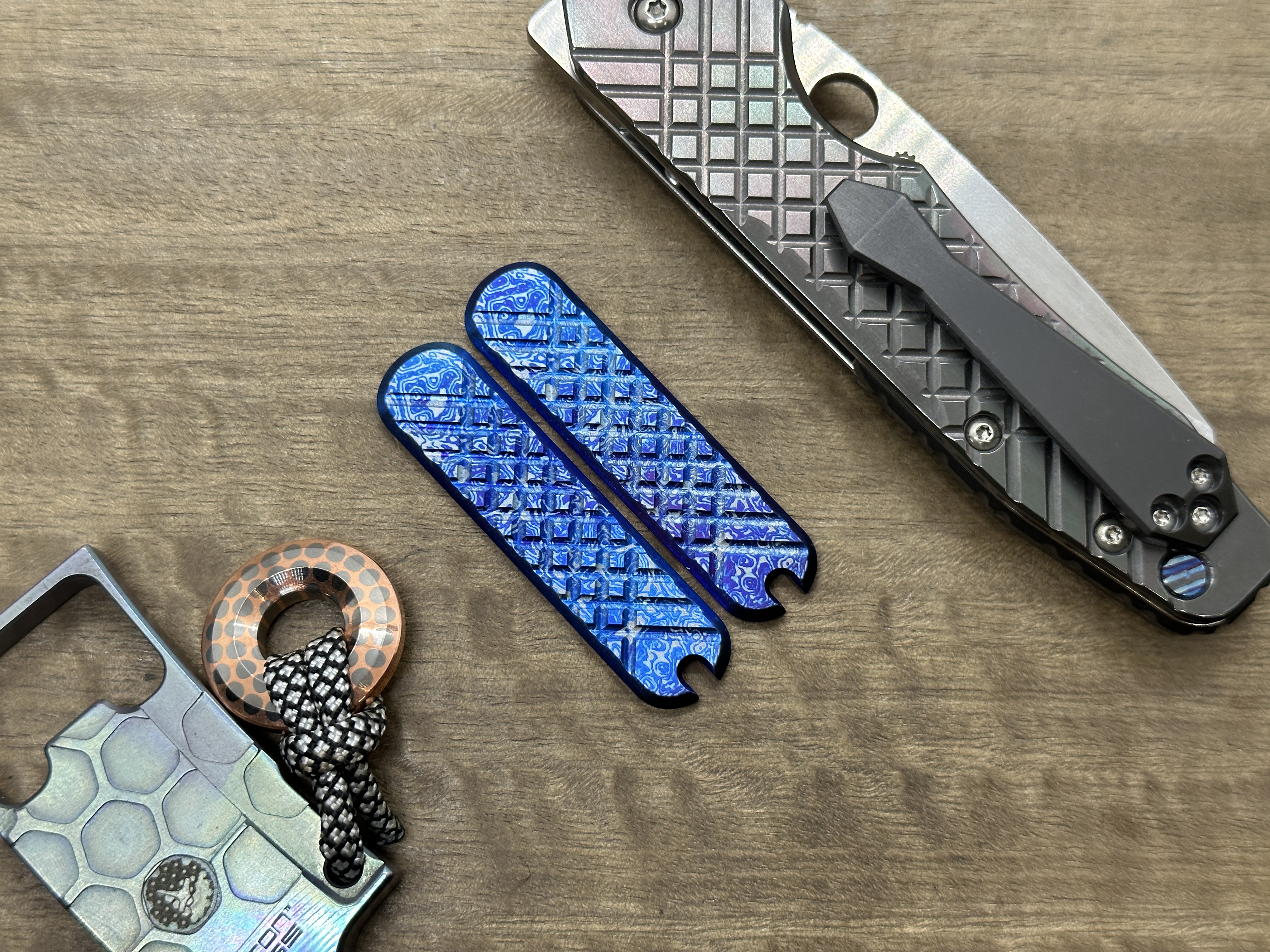ALIEN Flamed FRAG Cnc milled 58mm Titanium Scales for Swiss Army SAK - Picture 6 of 6