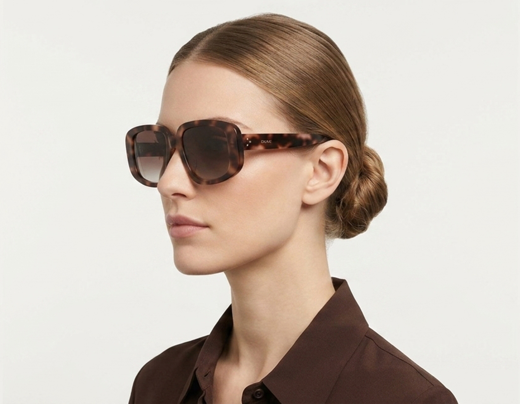 Celine CL40299U Sunglasses eyewear